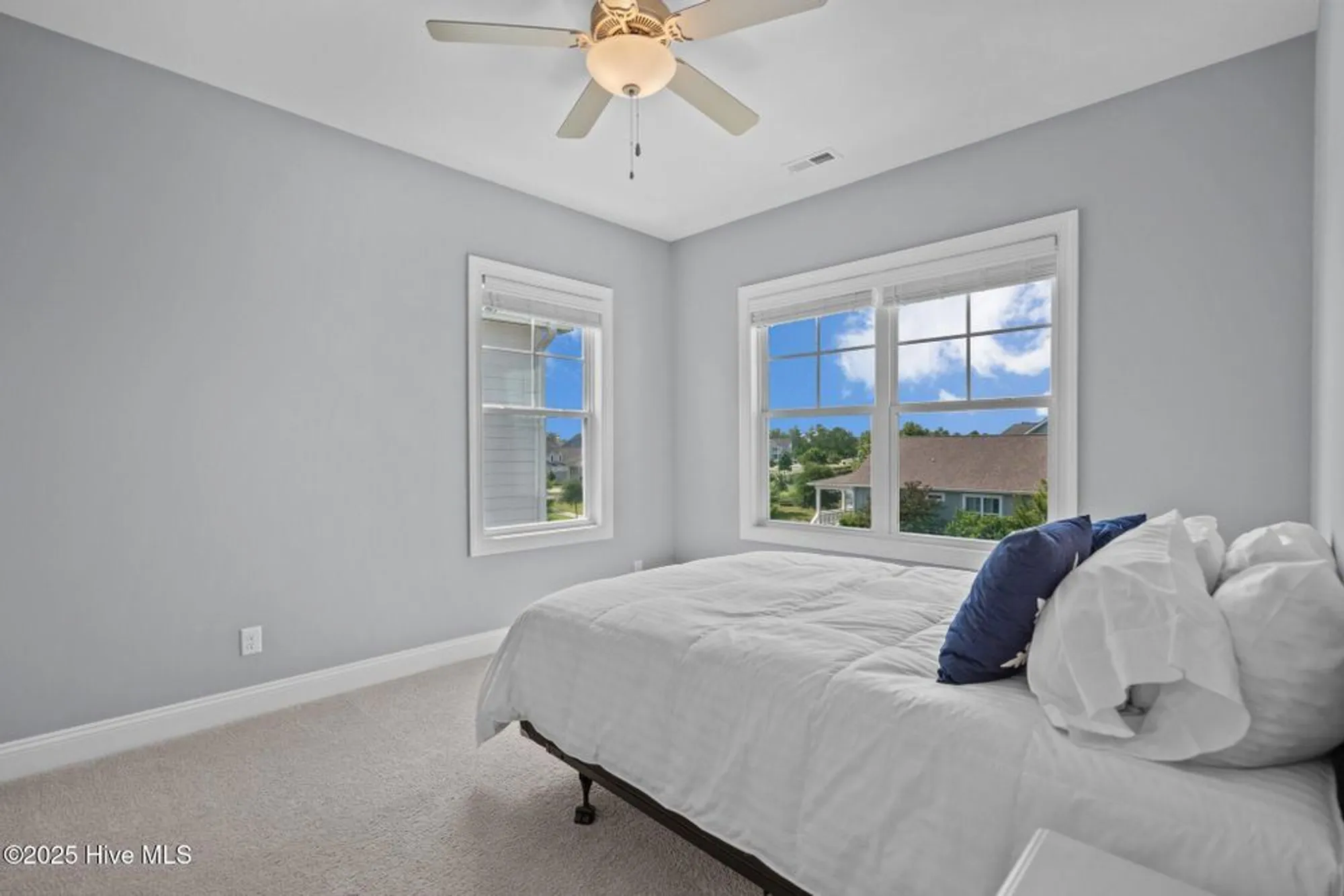 Property Slideshow image 30 of 63 | 4563 old towne st, Wilmington, NC, 28412