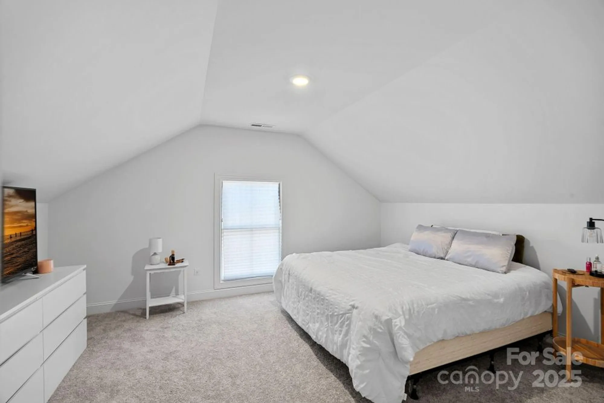 Property Slideshow image 35 of 39 | 218 alenda lux cir, Mooresville, NC, 28115