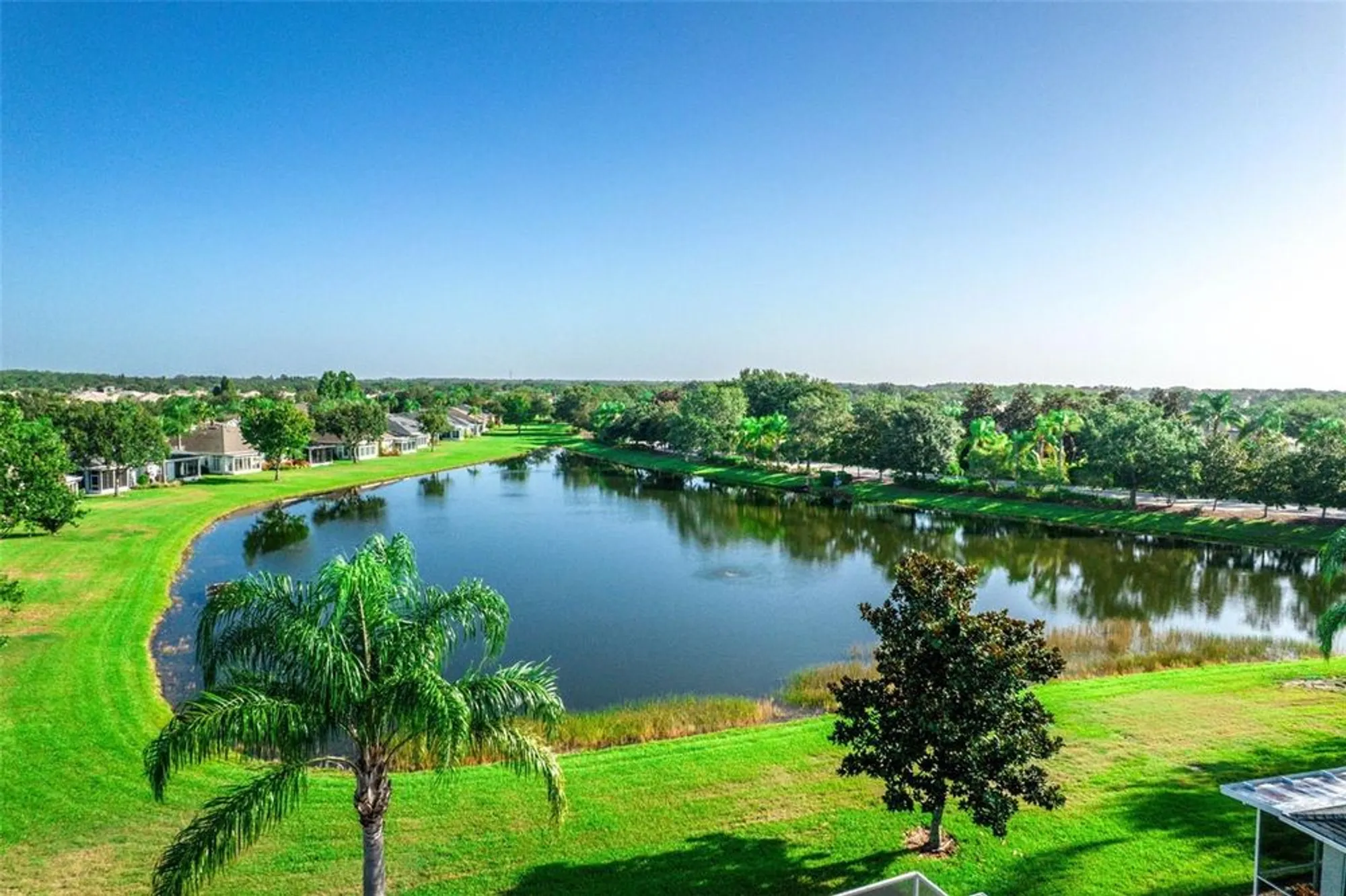 Property Slideshow image 32 of 39 | 2427 sifield greens way, Sun City Center, FL, 33573