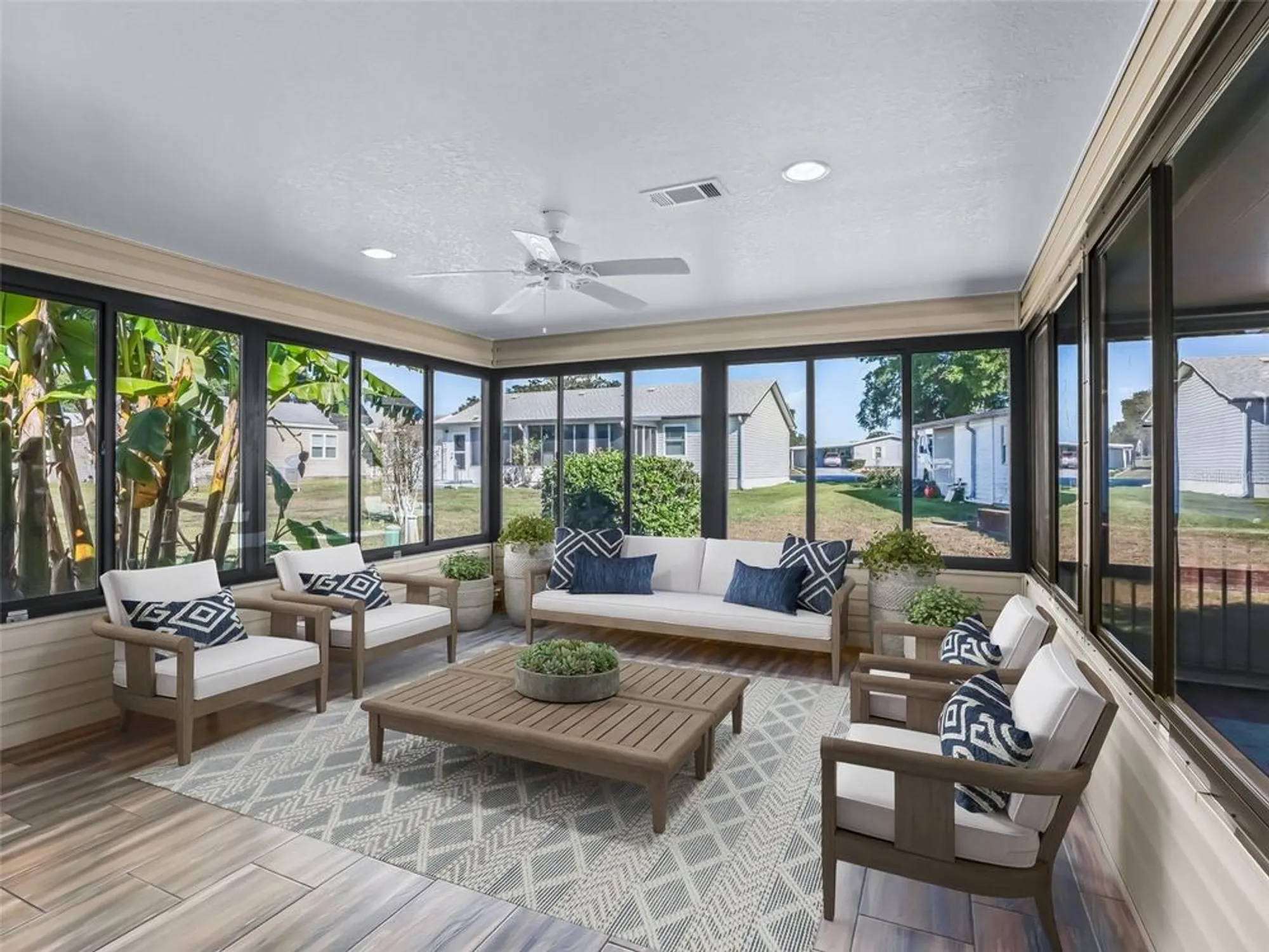 Property Slideshow image 13 of 37 | 828 silver oak ave, Lady Lake, FL, 32159