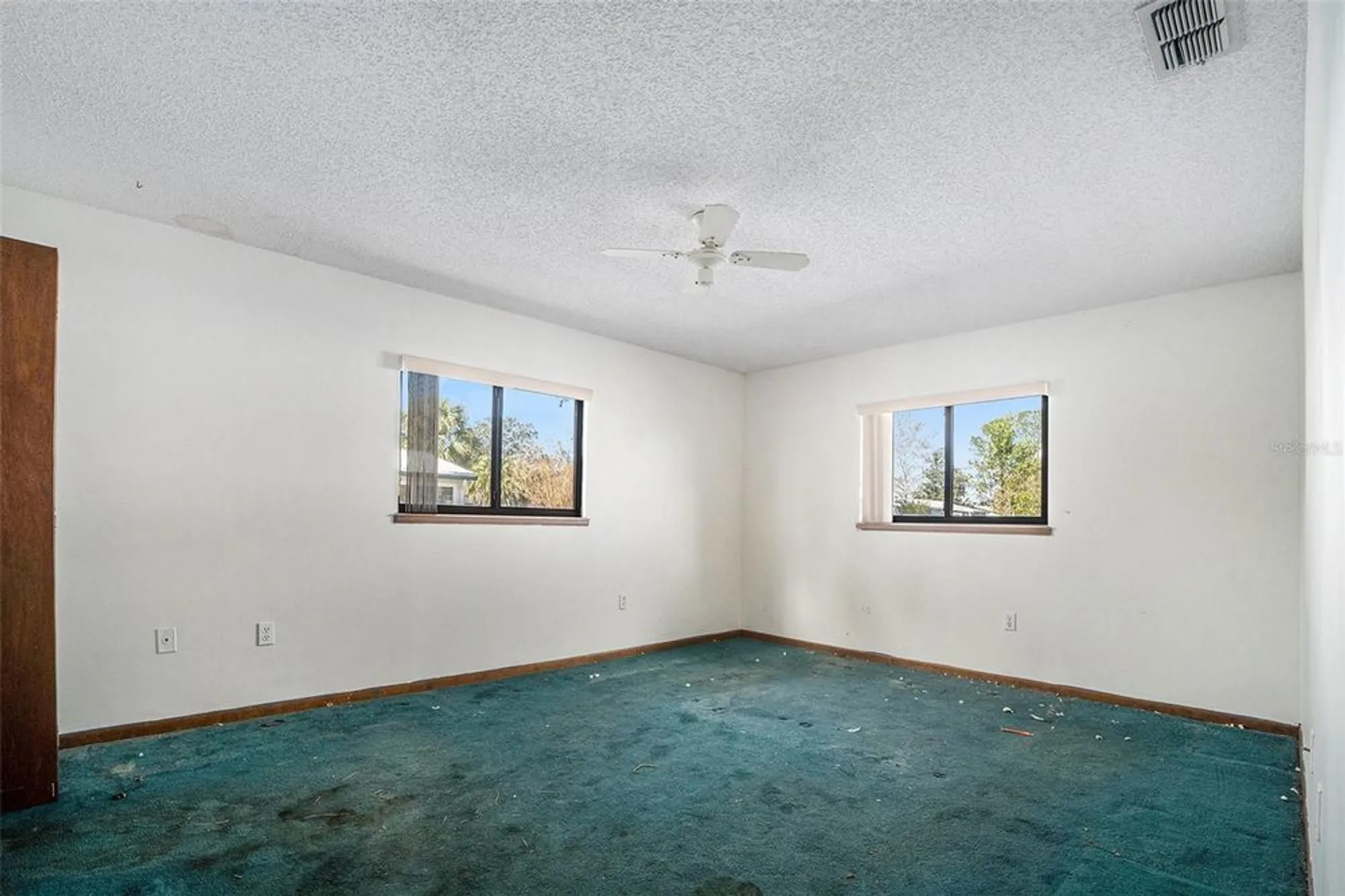 Property Slideshow image 10 of 15 | 10080 sw 99th ave, Ocala, FL, 34481