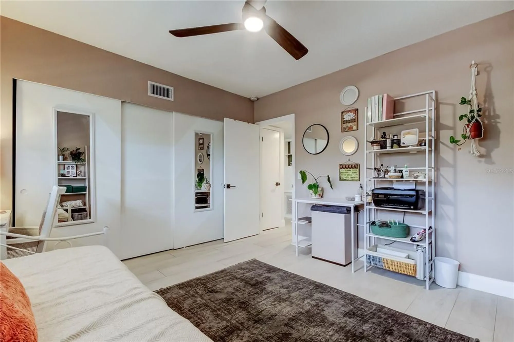 Property Slideshow image 27 of 66 | 2170 americus blvd 64, Clearwater, FL, 33763