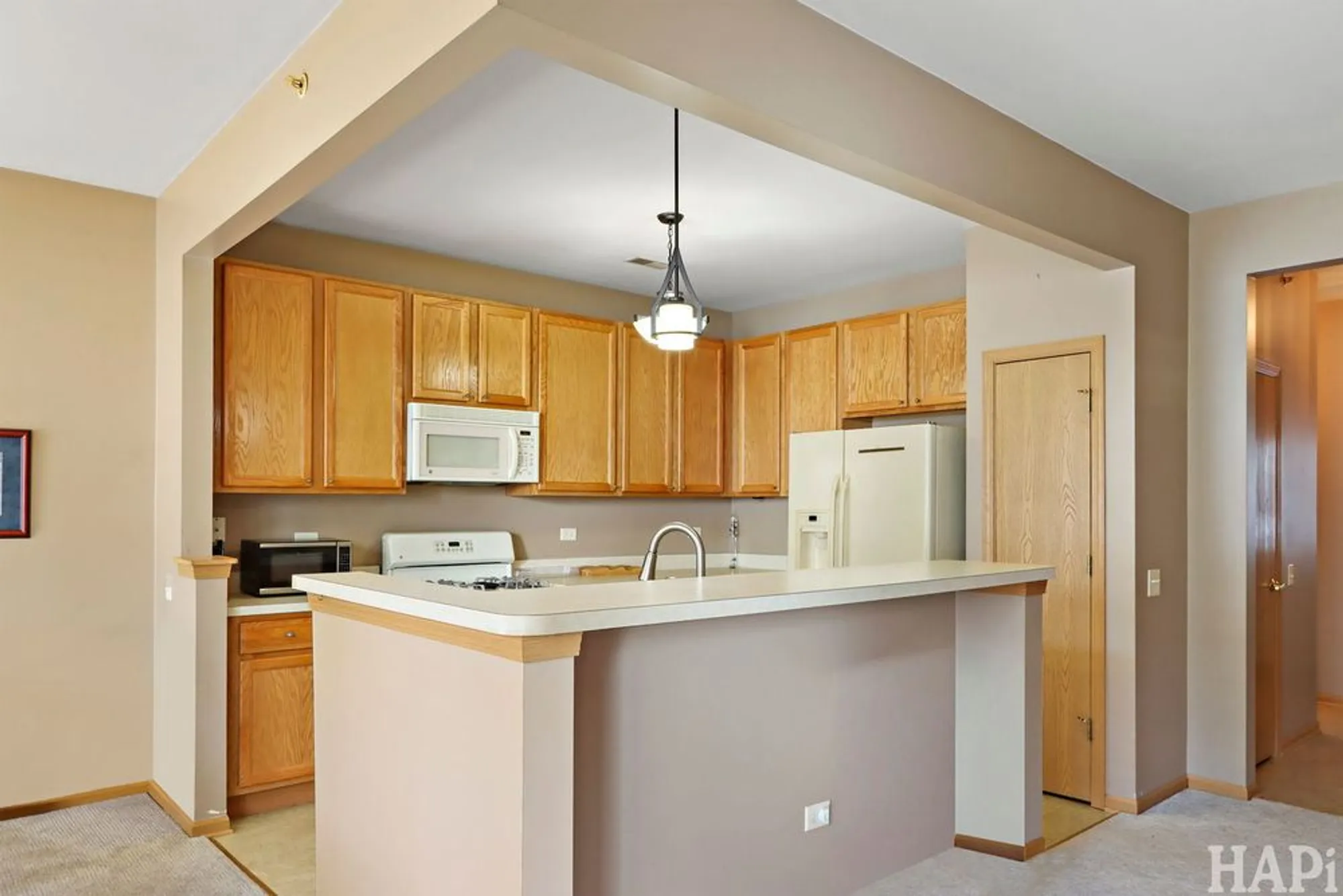 Property Slideshow image 4 of 21 | 13536 hemlock rd, Huntley, IL, 60142