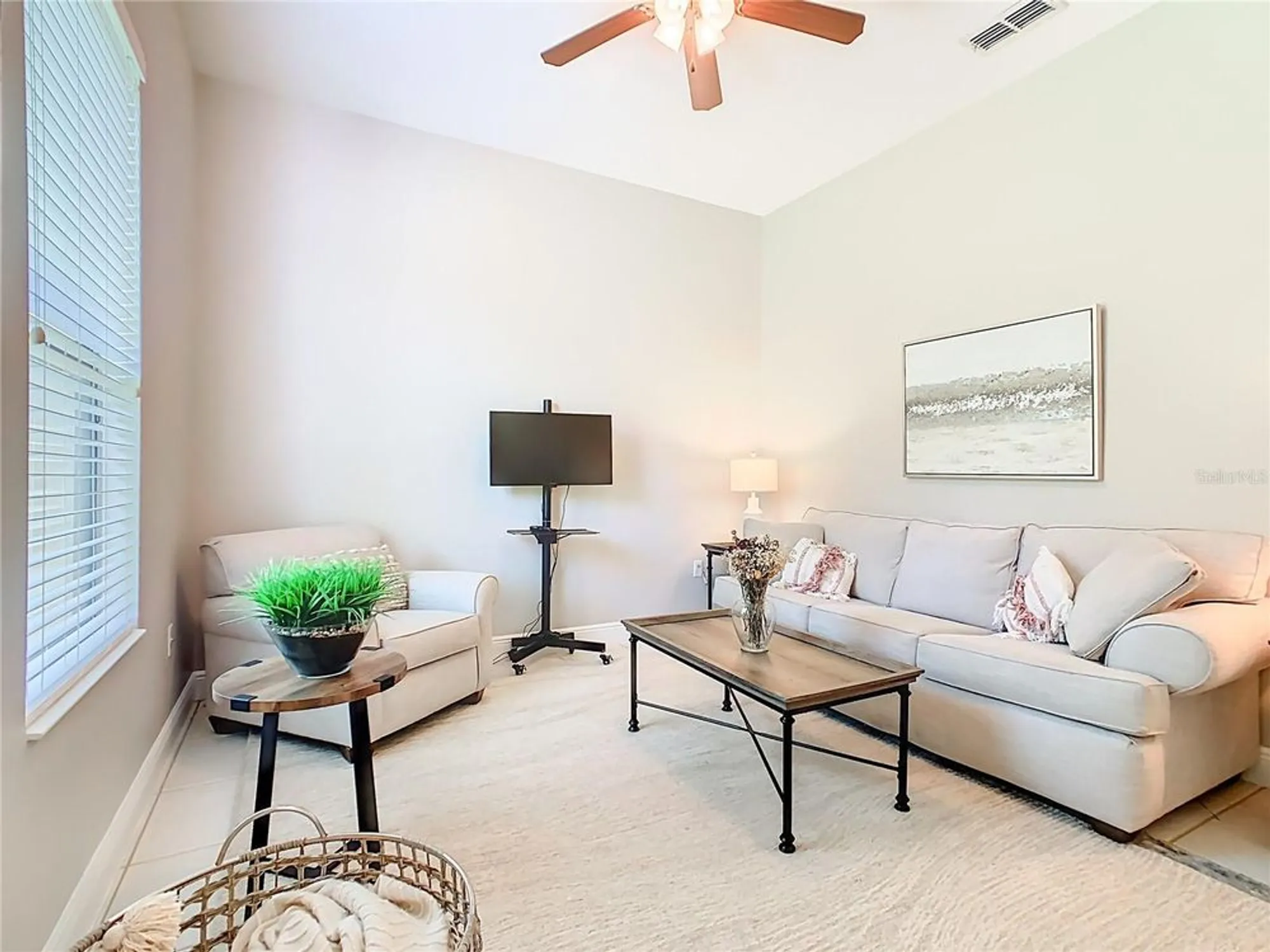 Property Slideshow image 29 of 84 | 915 san raphael st, Poinciana, FL, 34759