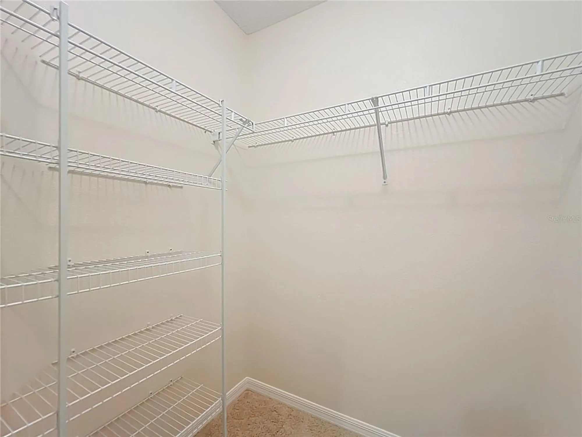 Property Slideshow image 23 of 46 | 2530 foxbridge ter, The Villages, FL, 32162