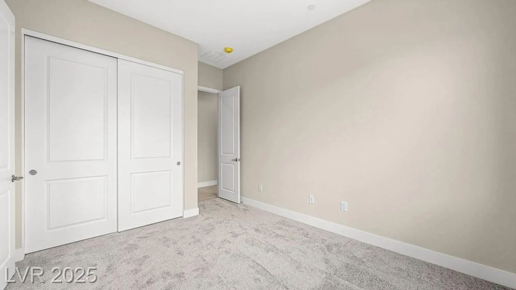 Property Slideshow image 22 of 48 | 237 paraggi bay dr, Henderson, NV, 89011