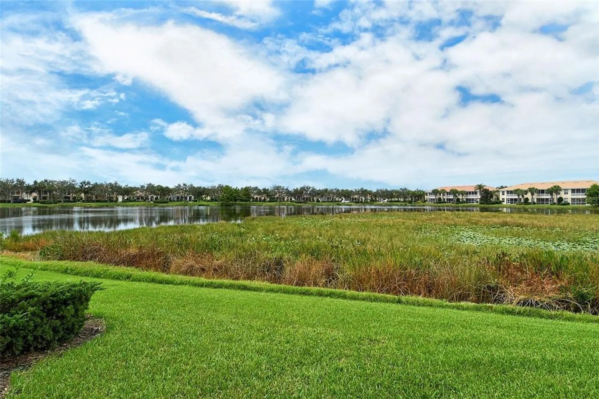 Property Slideshow image 28 of 49 | 1400 burgos dr, Sarasota, FL, 34238