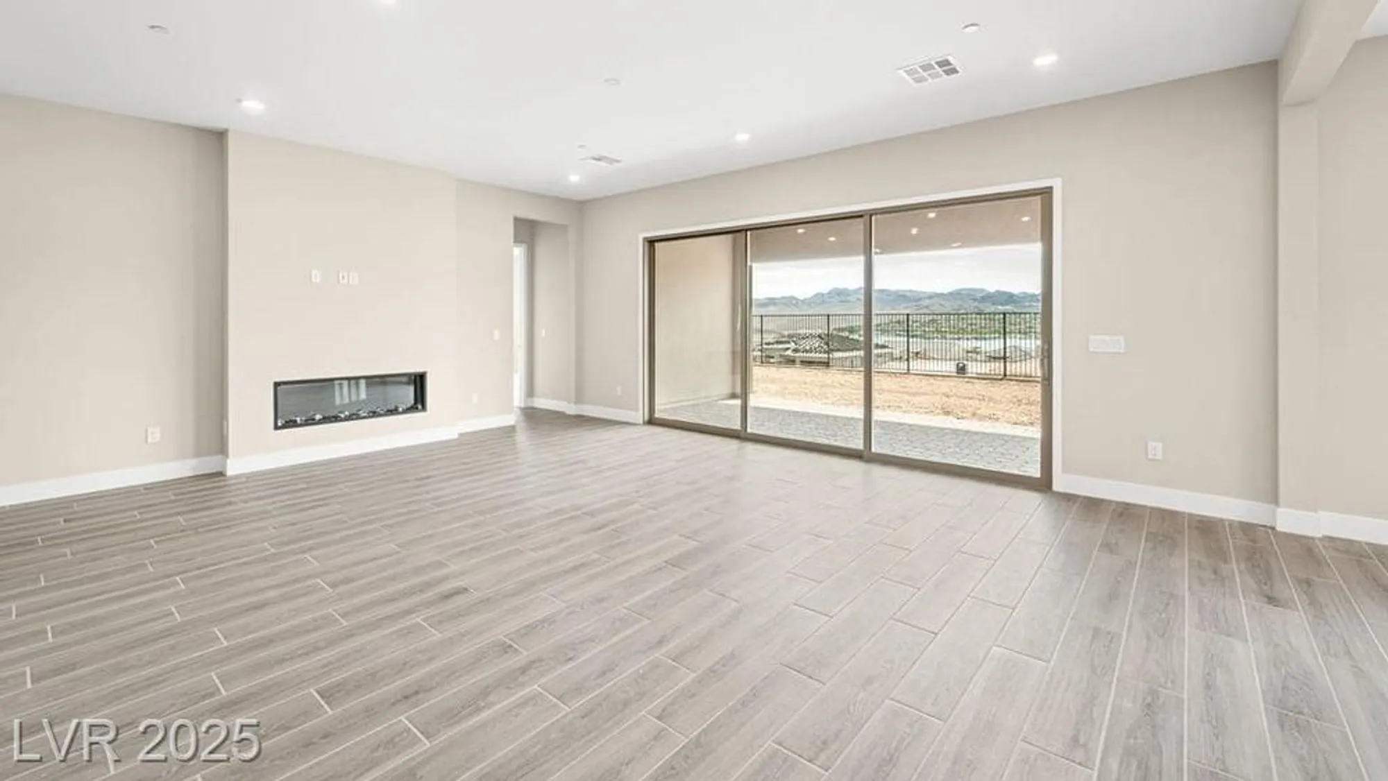 Property Slideshow image 20 of 50 | 243 paraggi bay dr, Henderson, NV, 89011