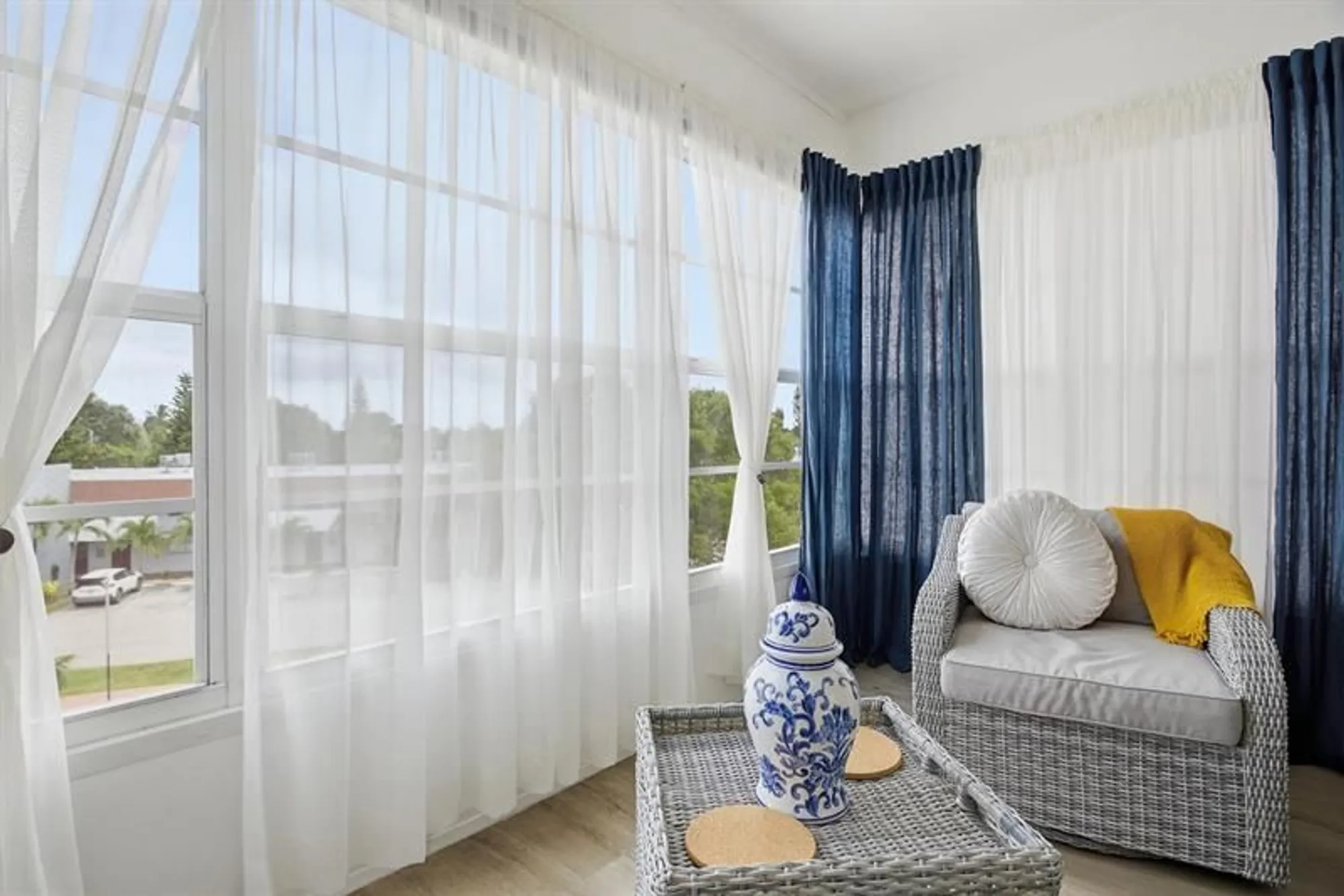 Property Slideshow image 7 of 44 | 2991 nw 46th ave 410, Lauderdale Lakes, FL, 33313