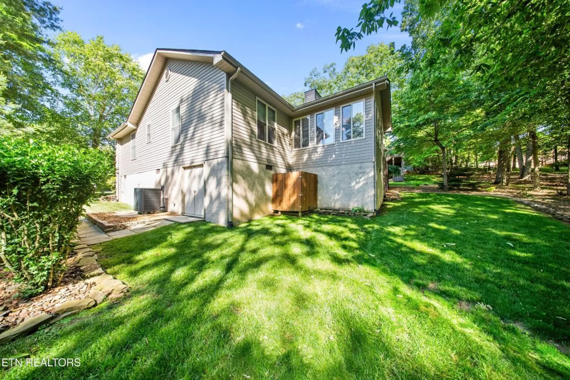 Property Slideshow image 30 of 38 | 109 markham ln, Crossville, TN, 38558