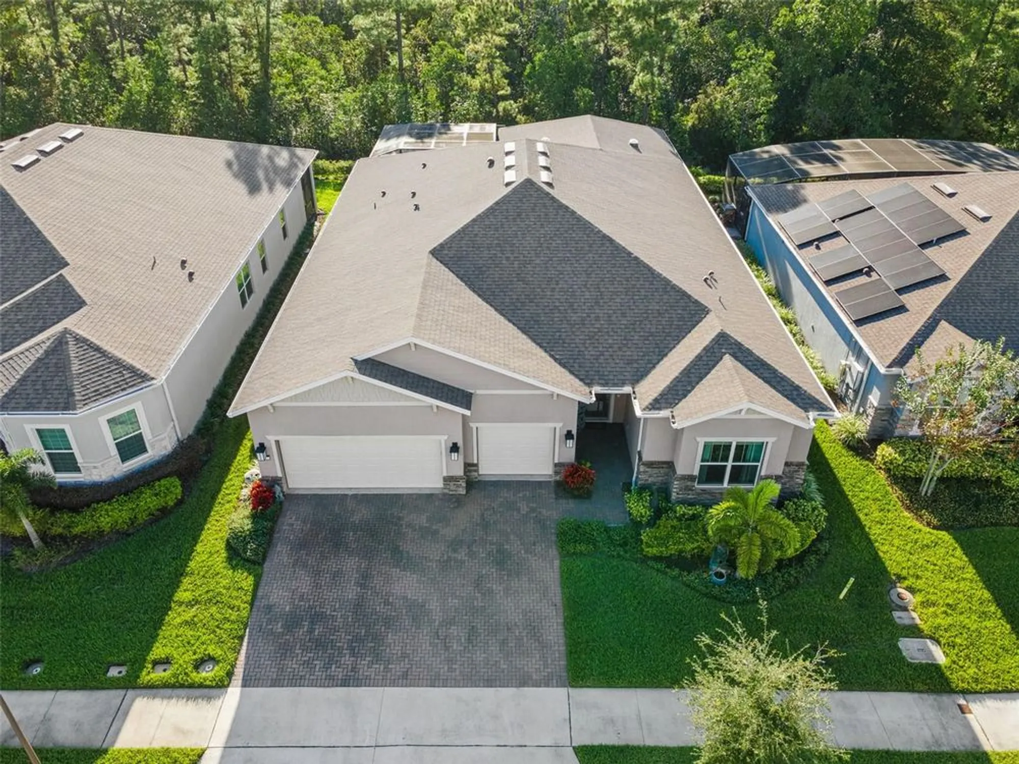 Property Slideshow image 3 of 84 | 2722 river creek ln, Saint Cloud, FL, 34771