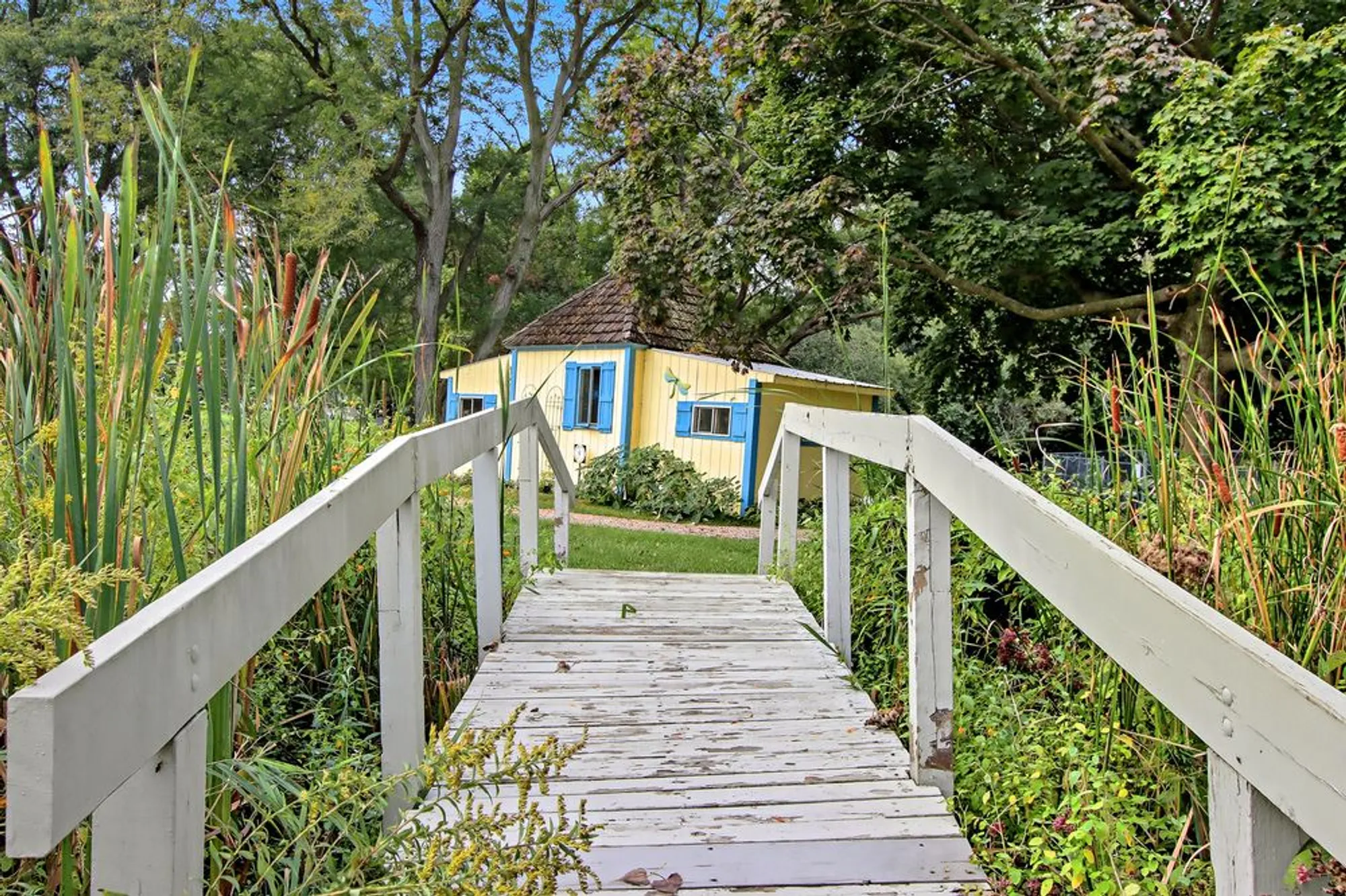 Property Slideshow image 20 of 26 | 7314 chevy chase ct, Fox Lake, IL, 60020