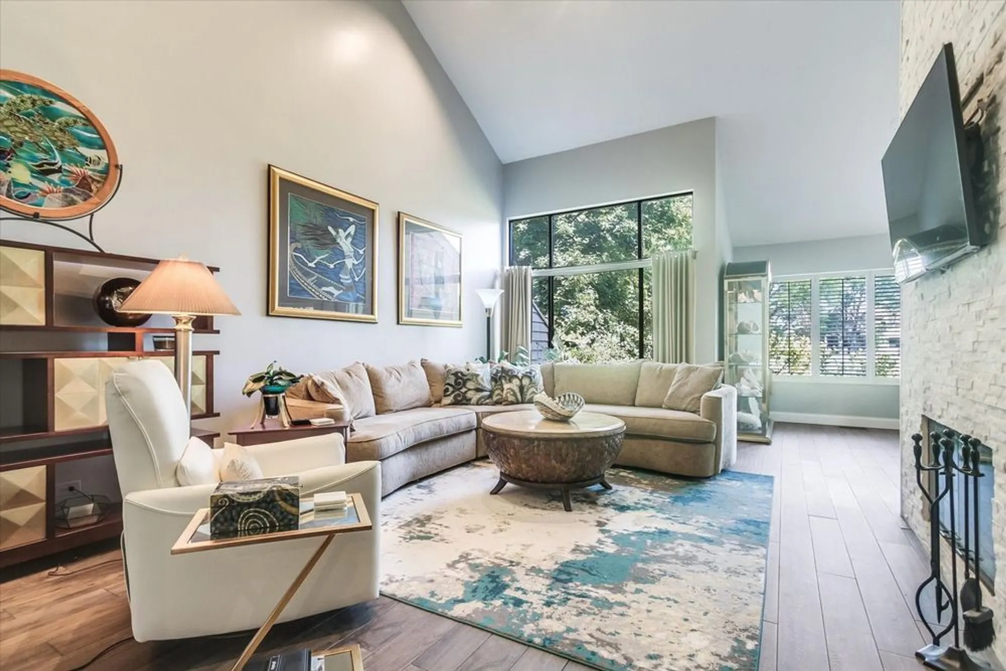 Property Slideshow image 3 of 42 | 970 longmeadow ct, Lake Barrington, IL, 60010