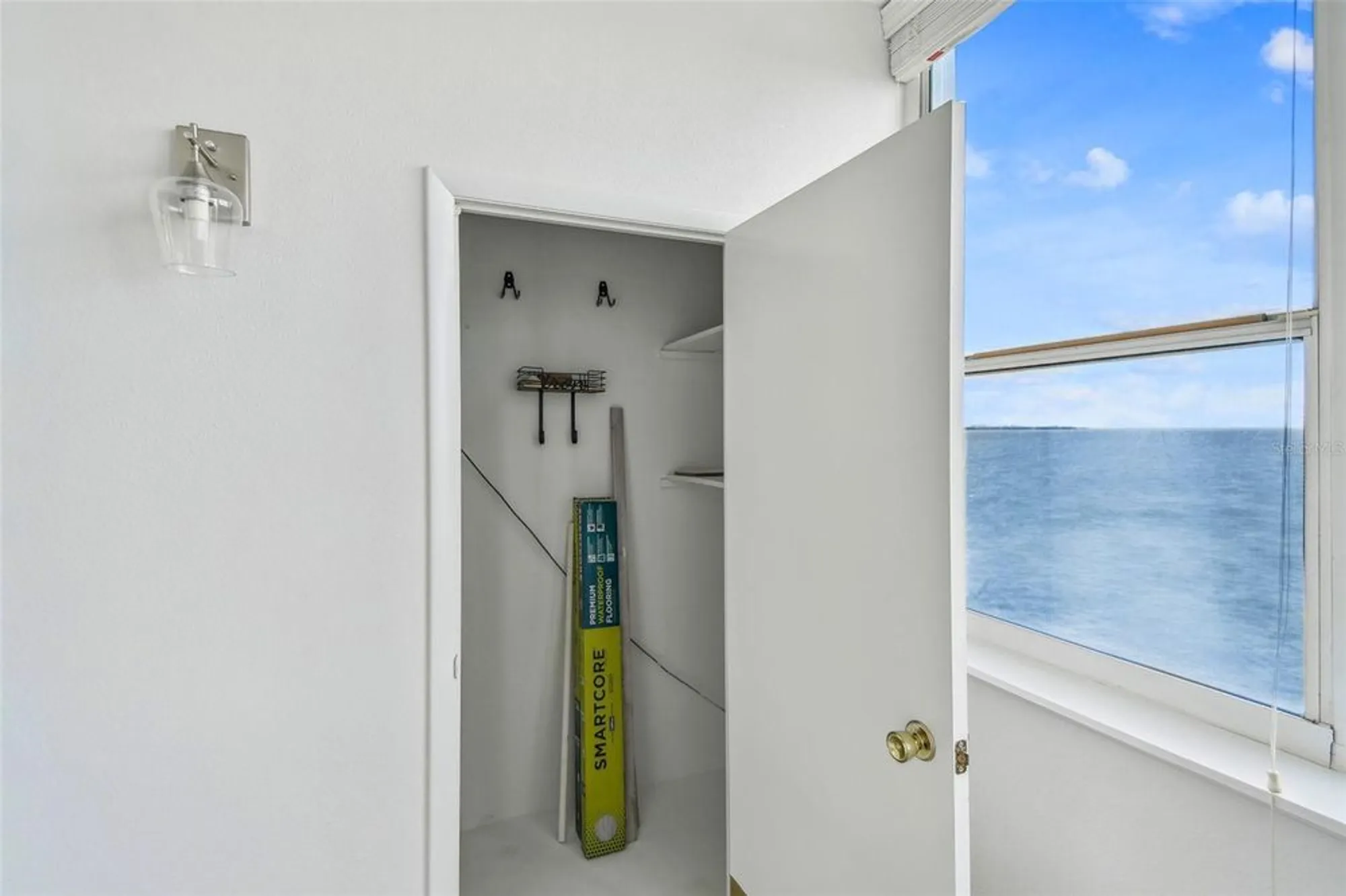 Property Slideshow image 14 of 71 | 5 gateshead dr 203, Dunedin, FL, 34698