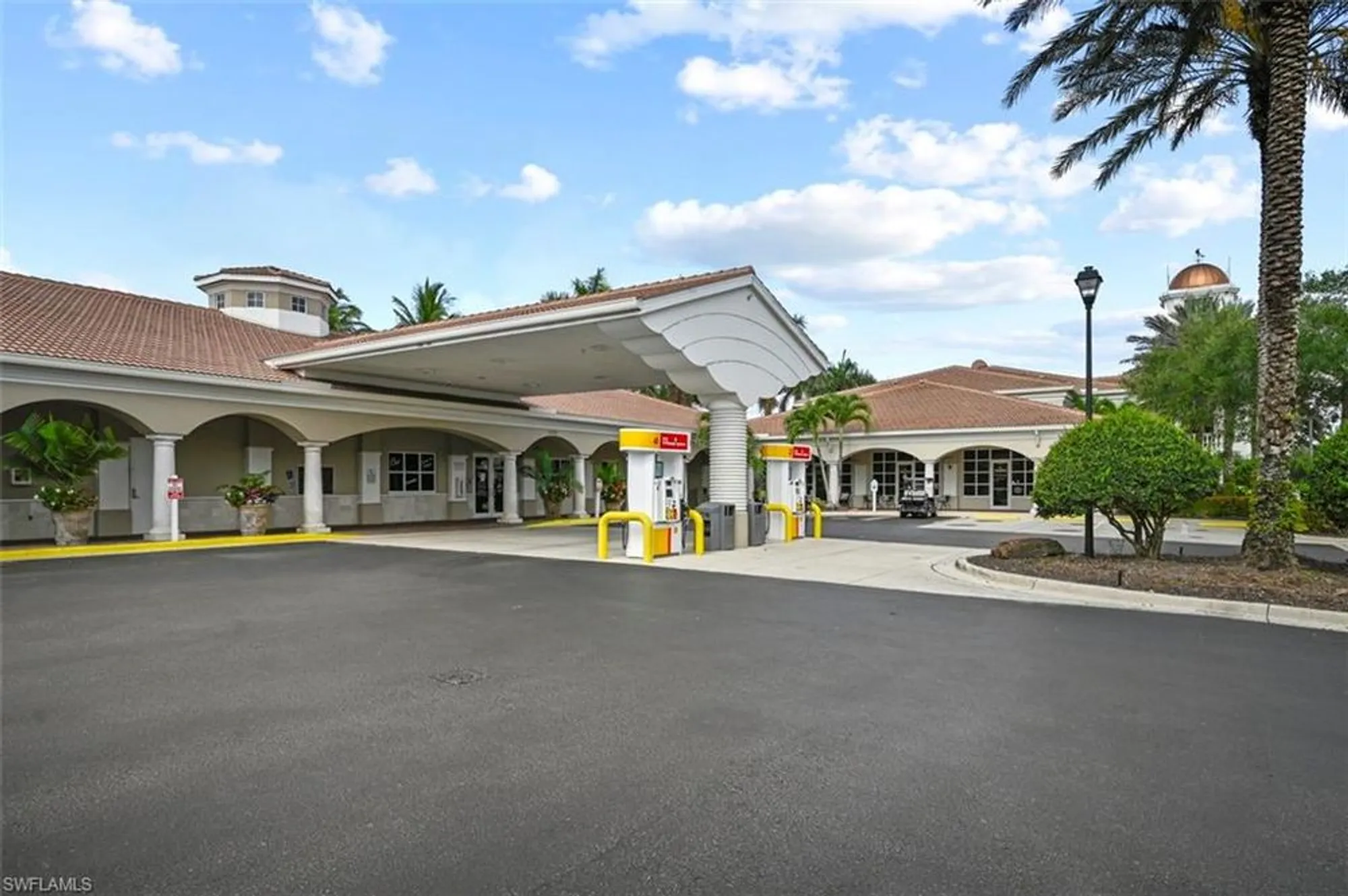 Property Slideshow image 23 of 24 | 15079 reef ln, Bonita Springs, FL, 34135