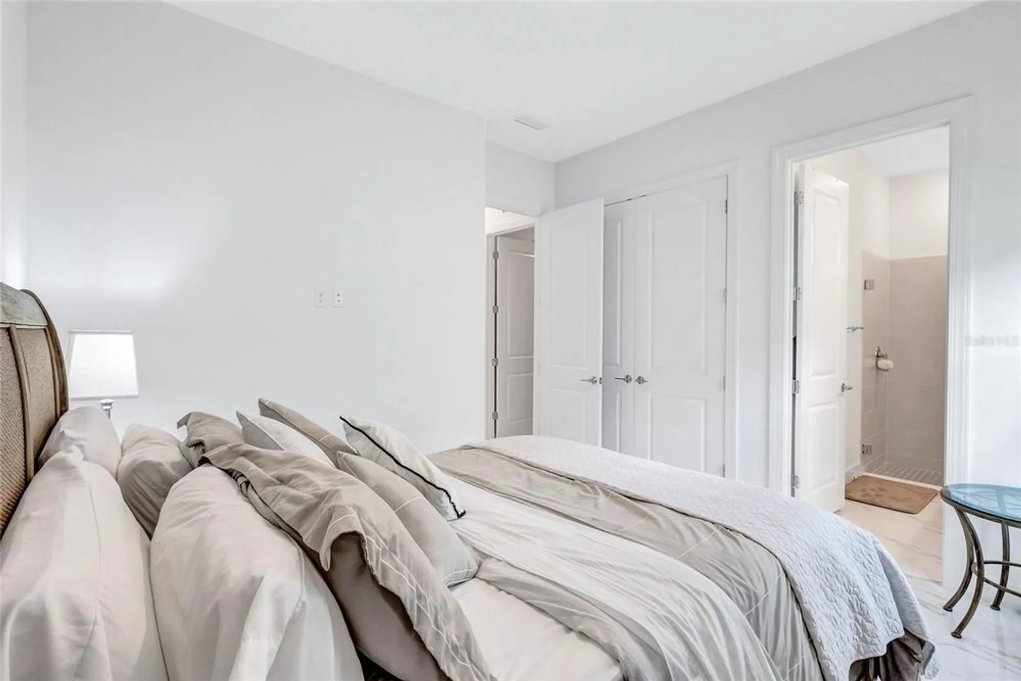 Property Slideshow image 17 of 56 | 6203 grandview hill ct, Bradenton, FL, 34203