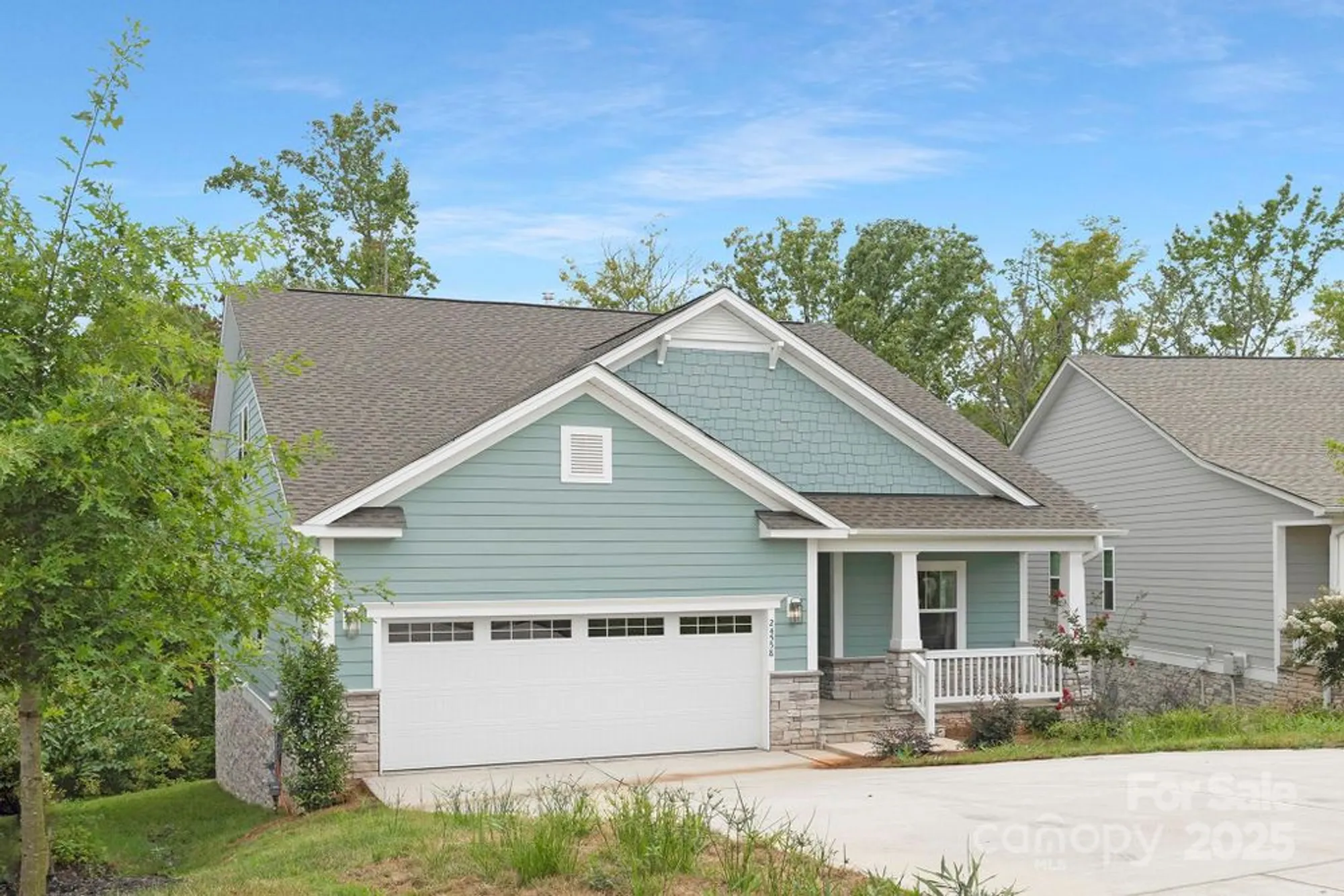 Property Slideshow image 3 of 37 | 24558 blue heron cir # 402, Lancaster, SC, 29720
