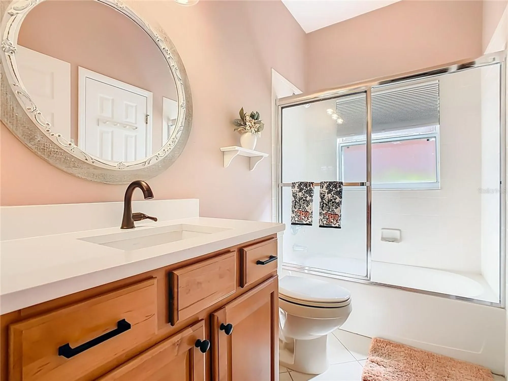 Property Slideshow image 32 of 76 | 680 portofino dr, Poinciana, FL, 34759