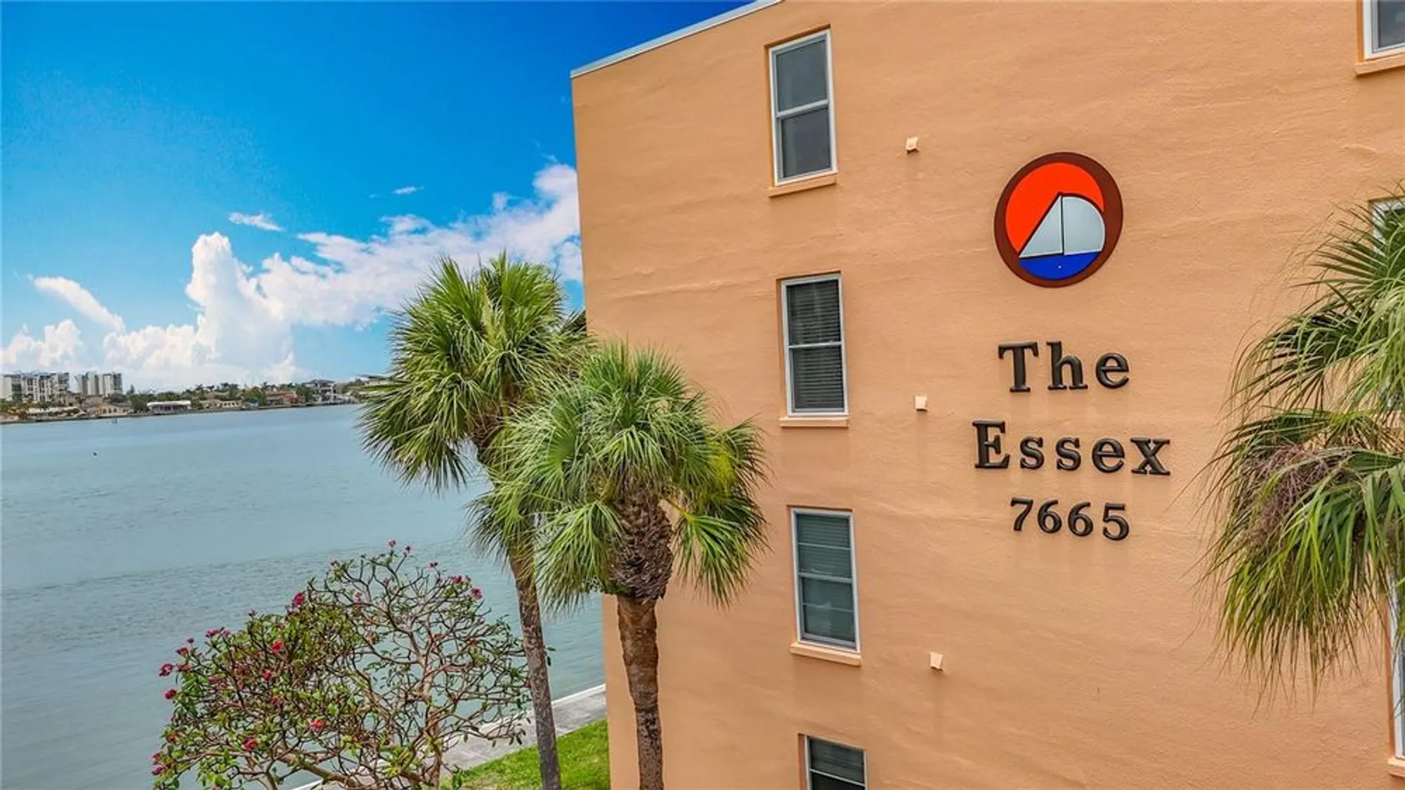 Property Slideshow image 3 of 57 | 7665 sun island dr 206, South Pasadena, FL, 33707