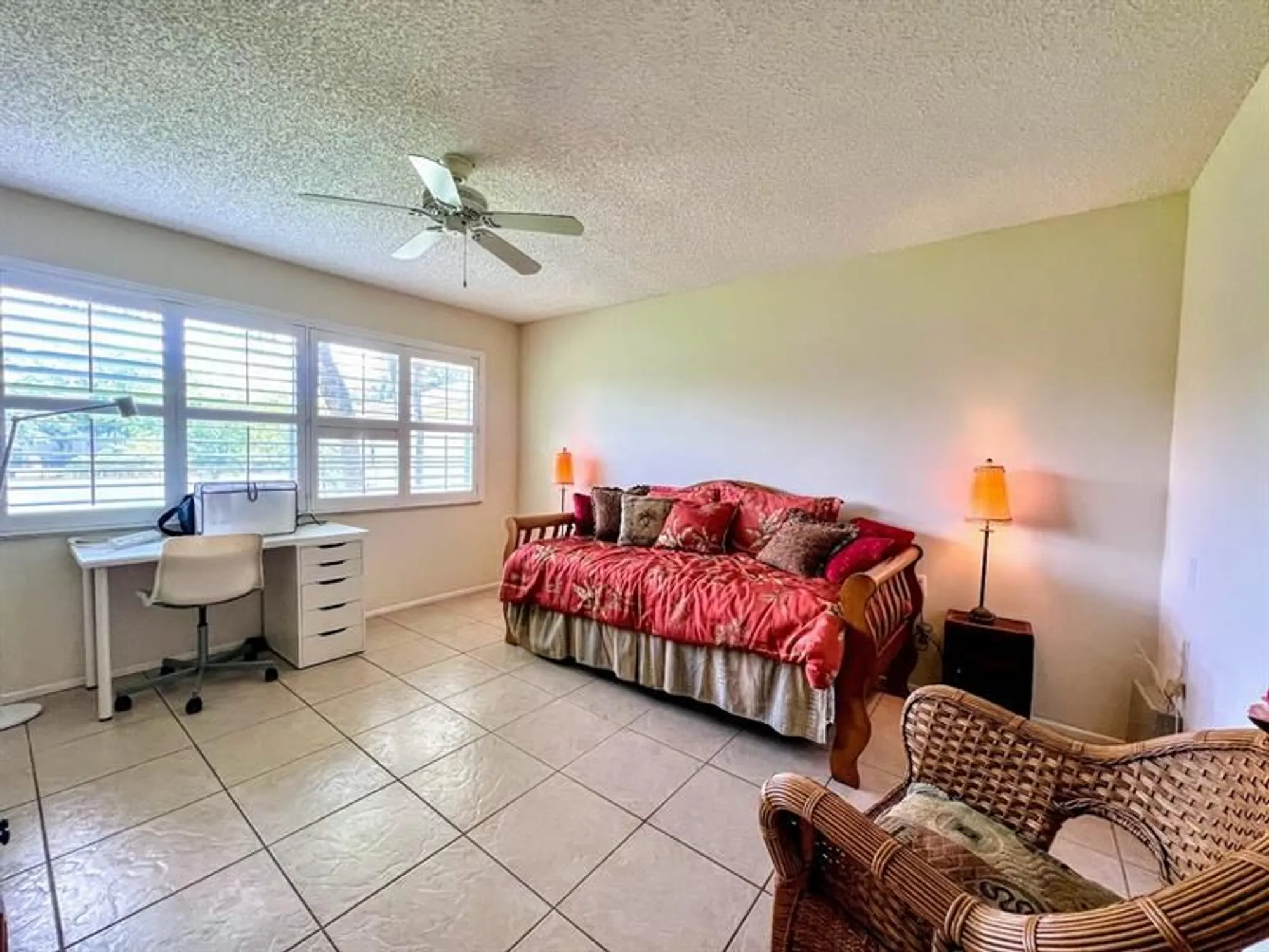 Property Slideshow image 11 of 57 | 2606 nassau bnd h2, Coconut Creek, FL, 33066