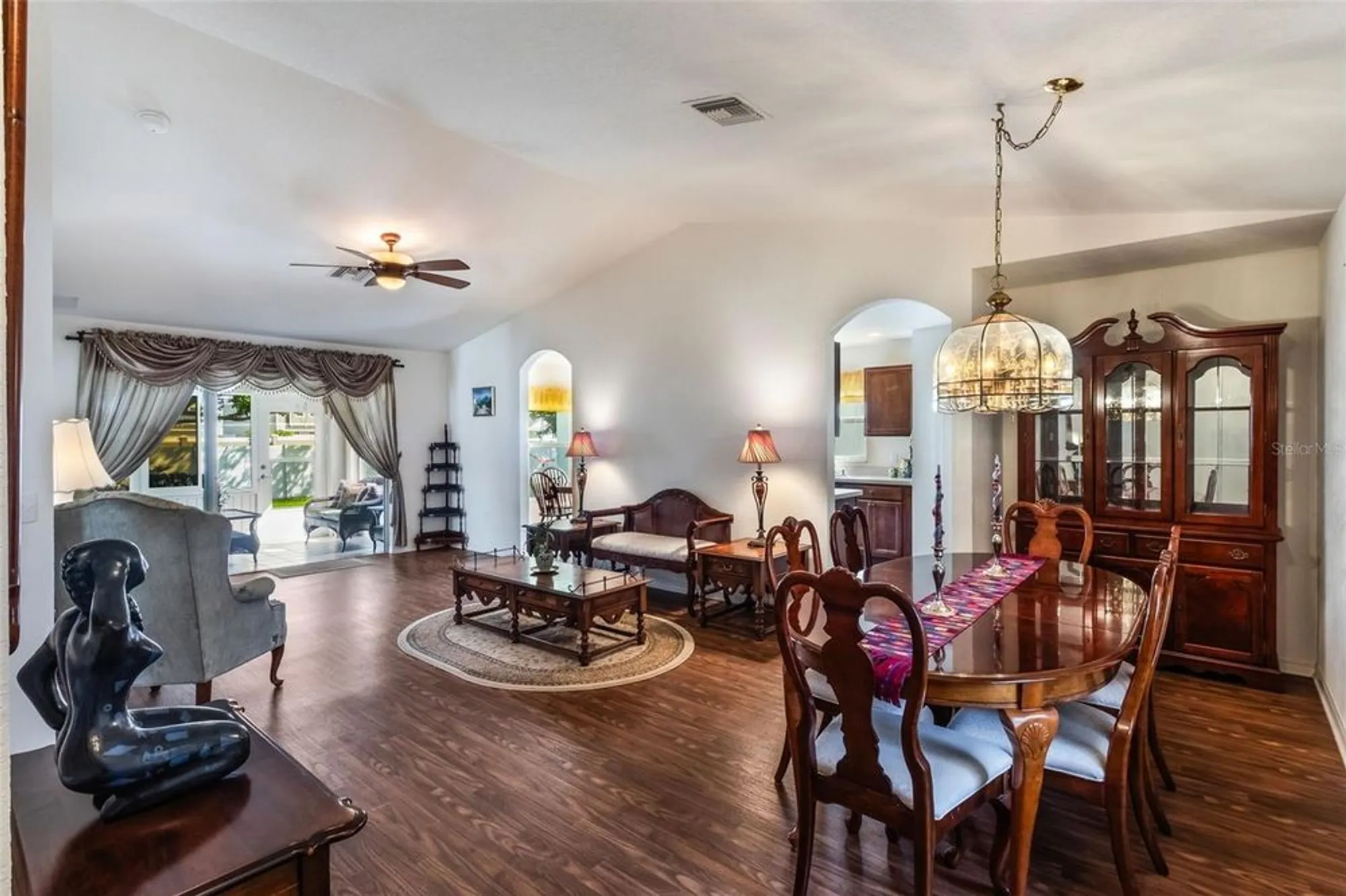 Property Slideshow image 4 of 36 | 284 lake suzanne dr, Lake Wales, FL, 33859