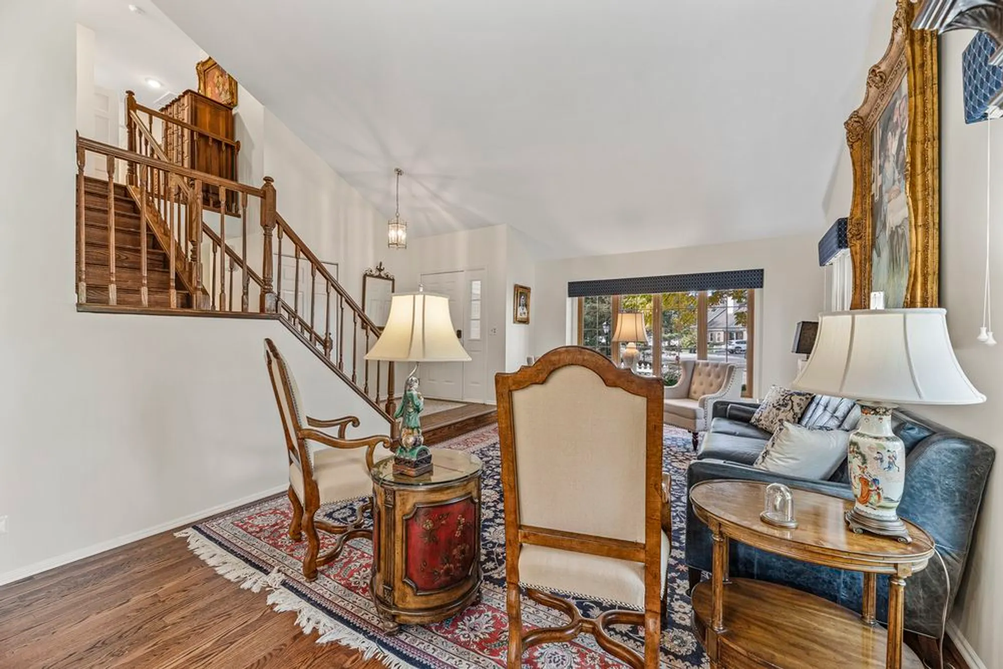 Property Slideshow image 4 of 30 | , Prospect Heights, IL, 60070