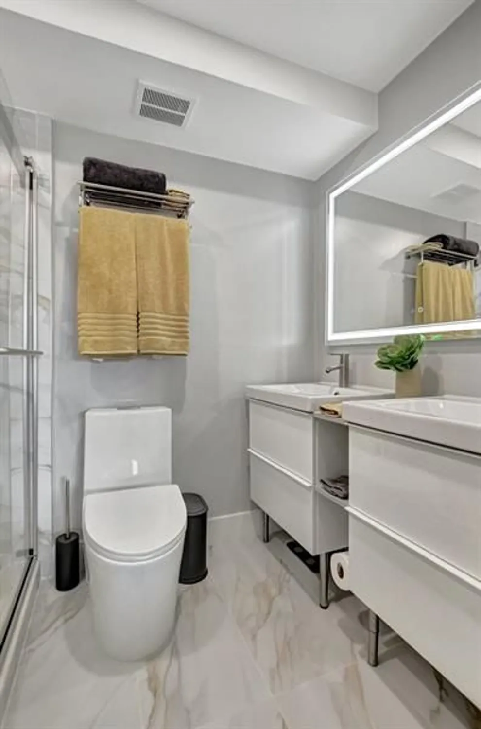 Property Slideshow image 33 of 43 | 3107 cambridge e unit e, Deerfield Beach, FL, 33442