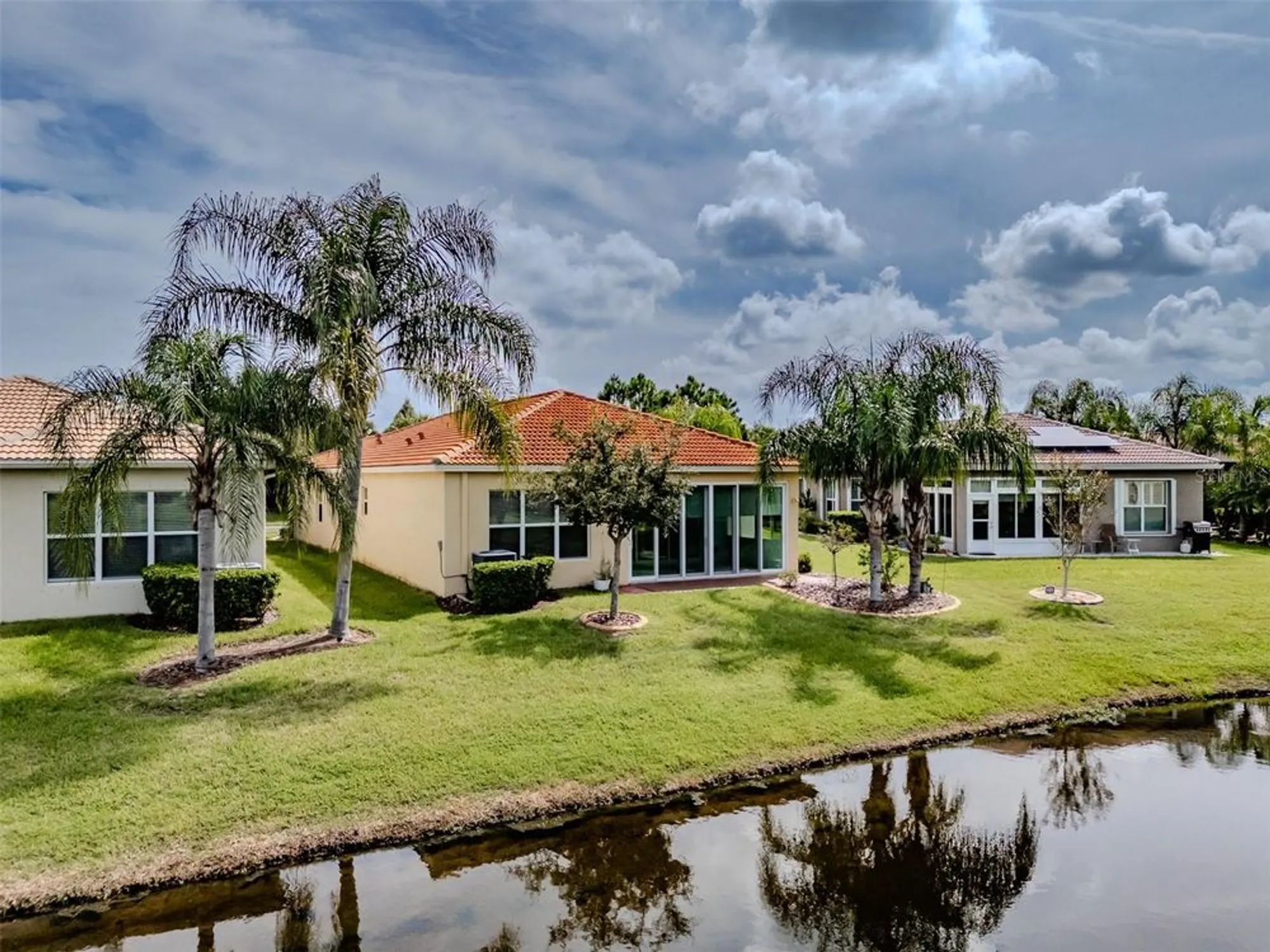 Property Slideshow image 31 of 100 | 4817 sandy glen way, Wimauma, FL, 33598