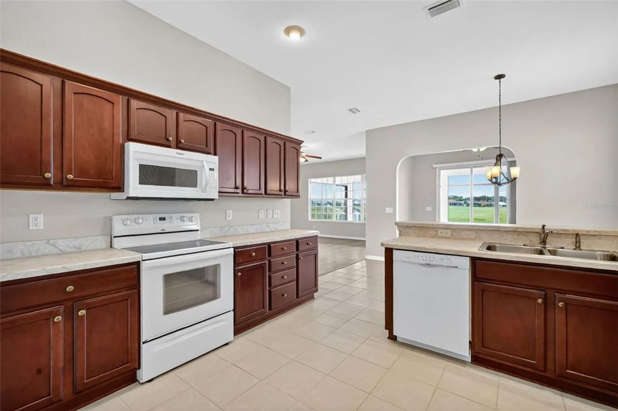 Property Slideshow image 13 of 46 | 12300 se 176th loop, Summerfield, FL, 34491