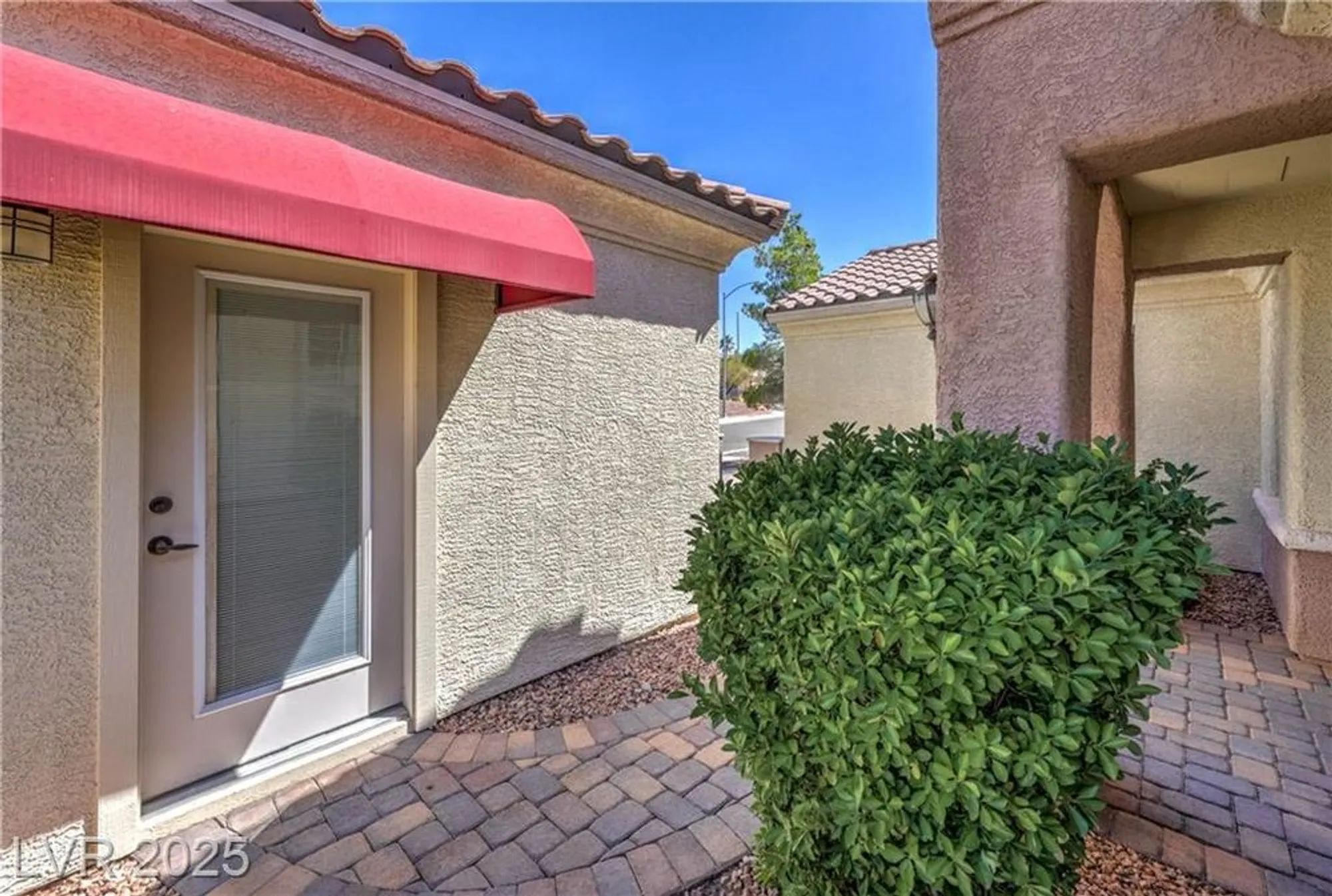 Property Slideshow image 7 of 52 | 1717 warrington dr, Henderson, NV, 89052