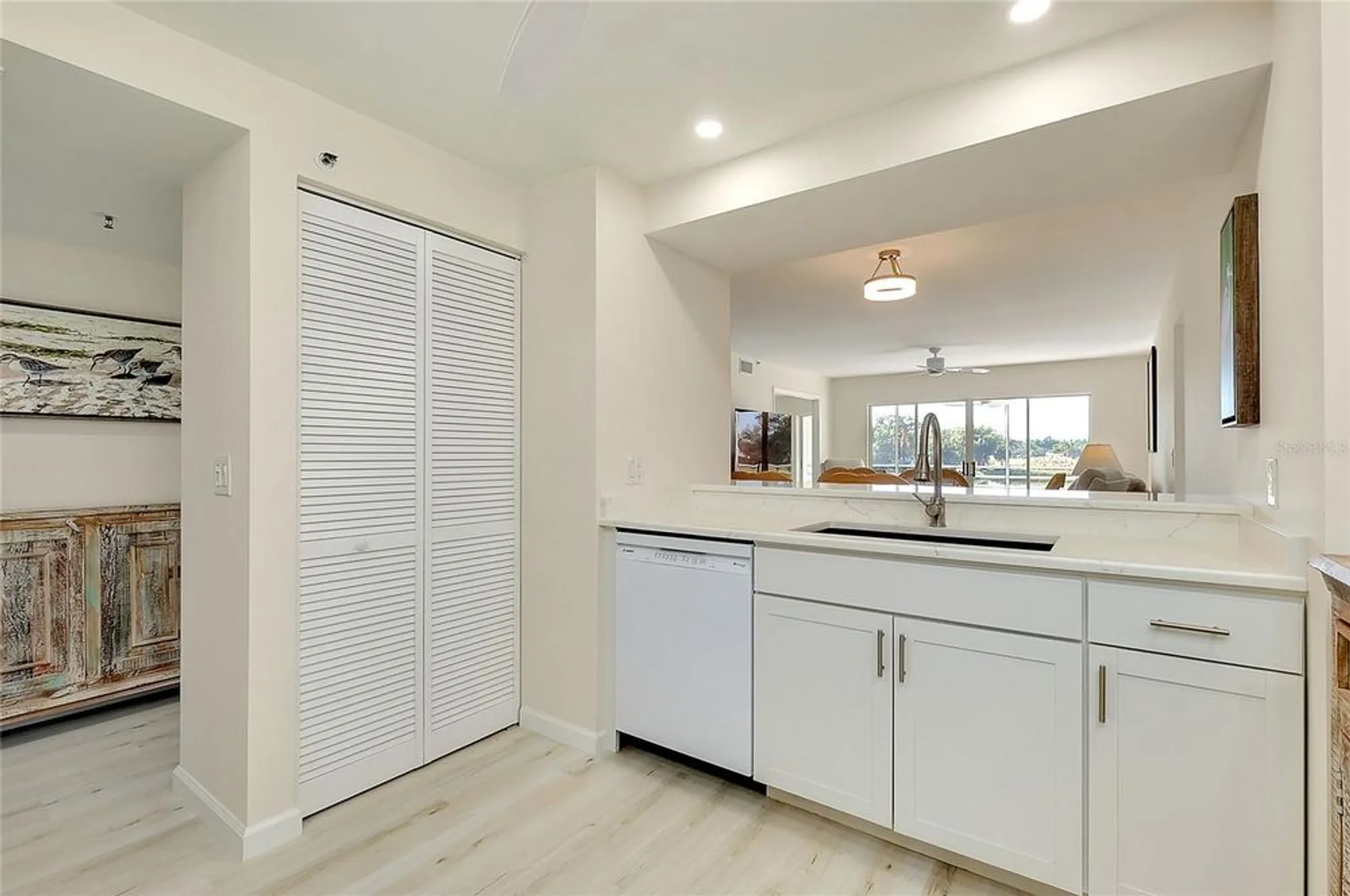 Property Slideshow image 17 of 90 | 929 wexford blvd # 929, Venice, FL, 34293