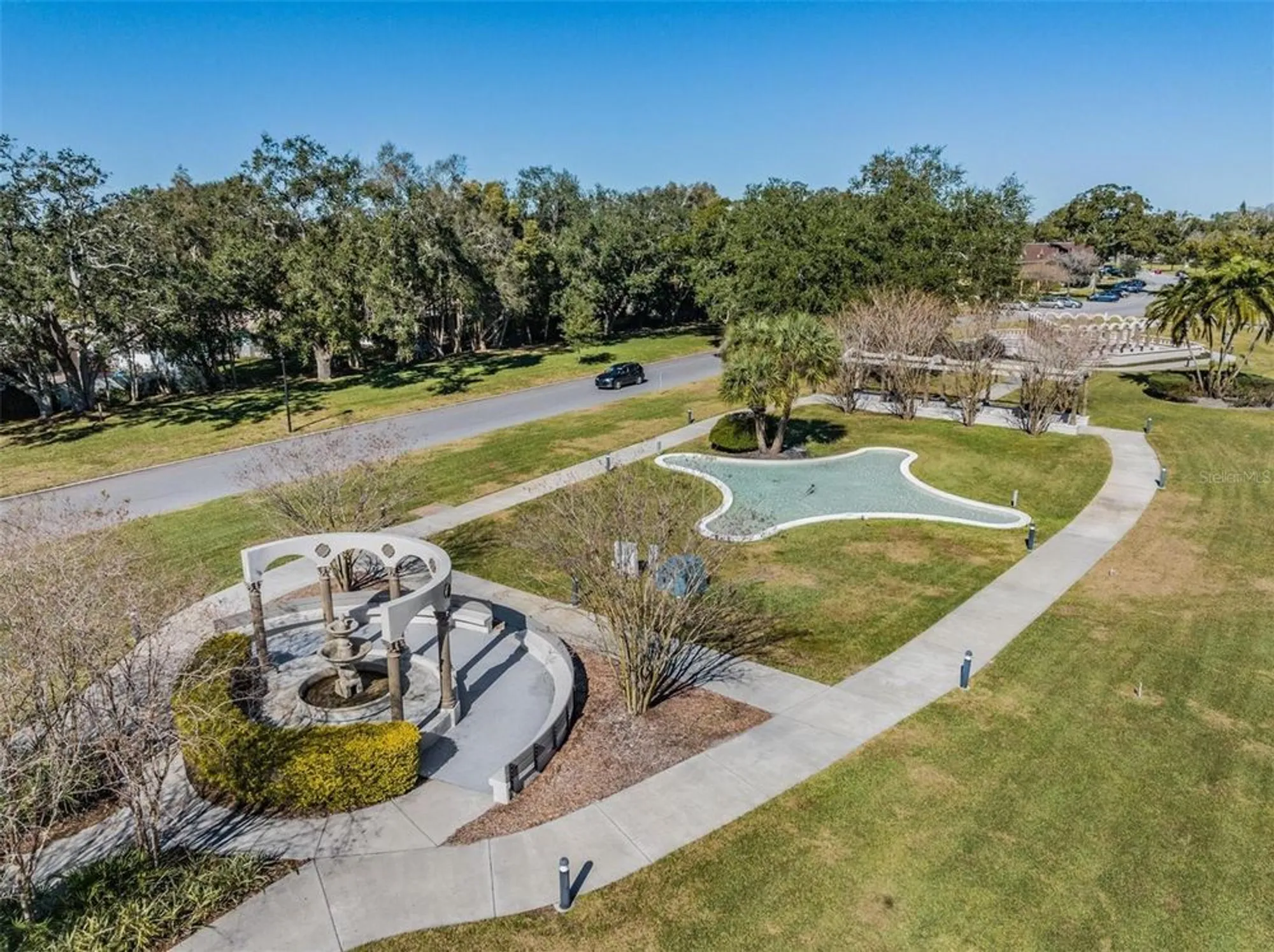 Property Slideshow image 25 of 46 | 2000 world parkway blvd apt 15, Clearwater, FL, 33763