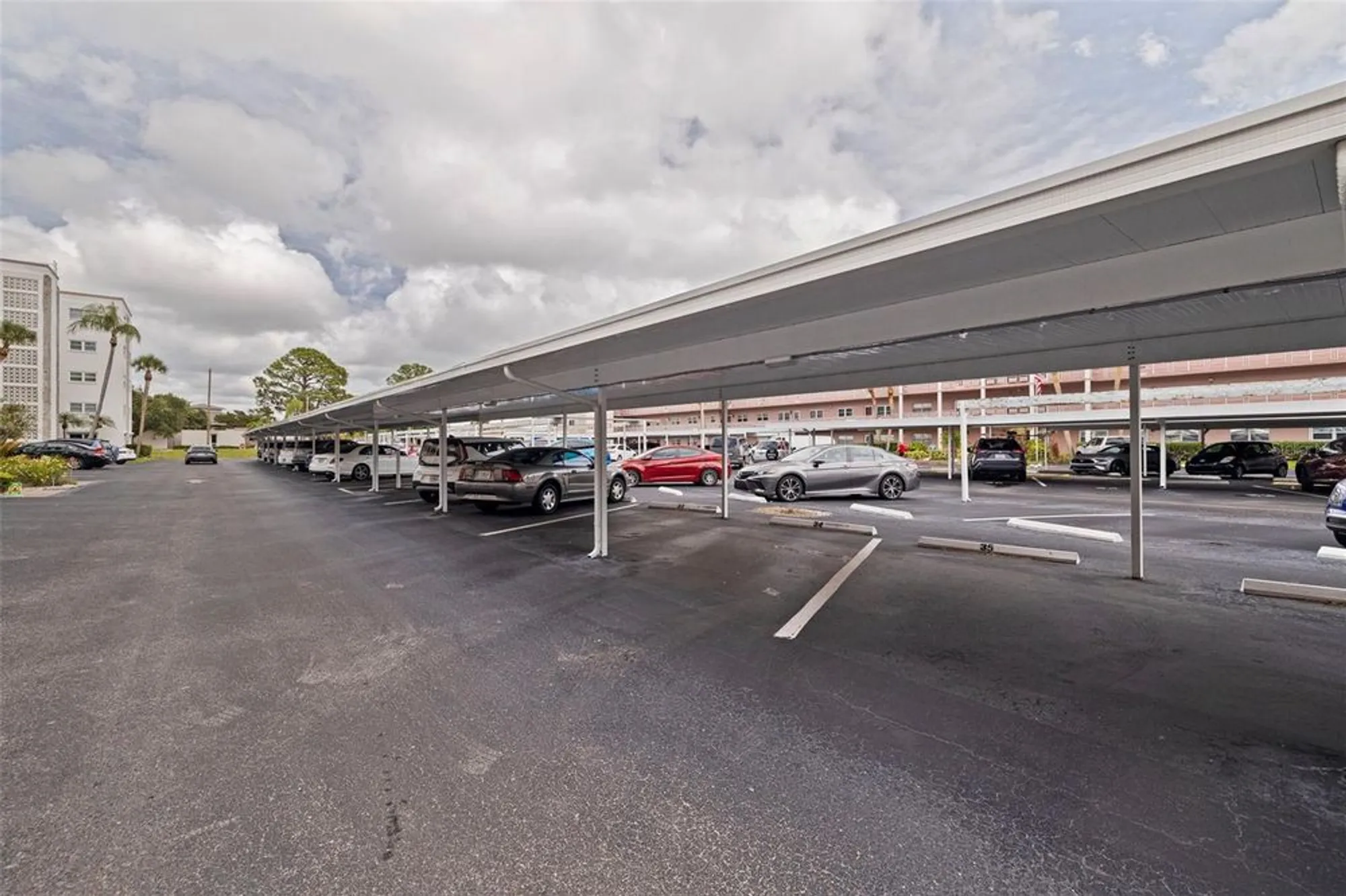 Property Slideshow image 29 of 40 | 5603 80th st n unit 107, Saint Petersburg, FL, 33709