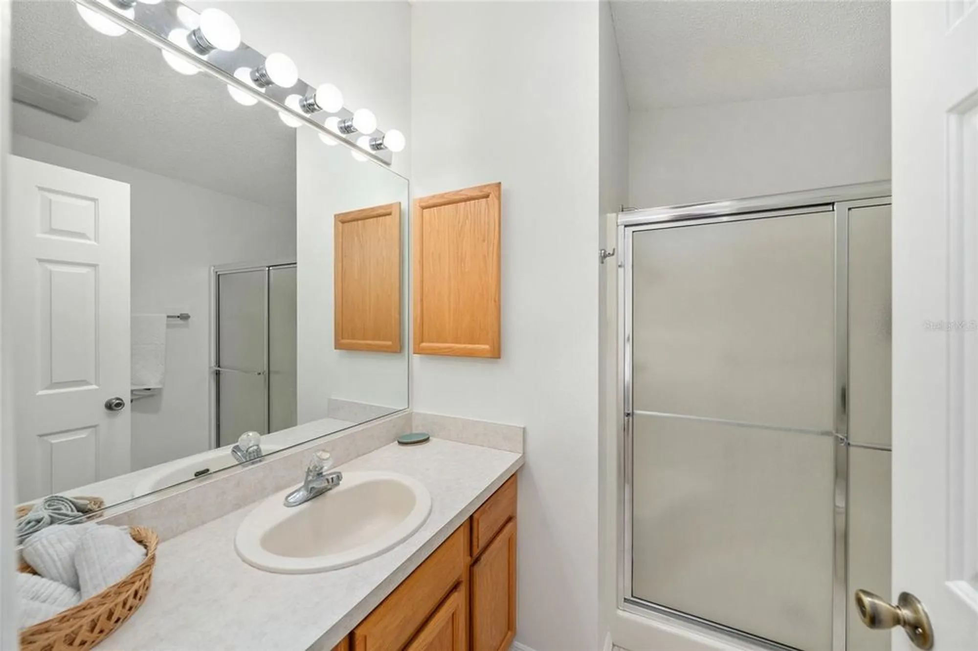 Property Slideshow image 24 of 34 | 16966 se 94th sunnybrook cir, The Villages, FL, 32162