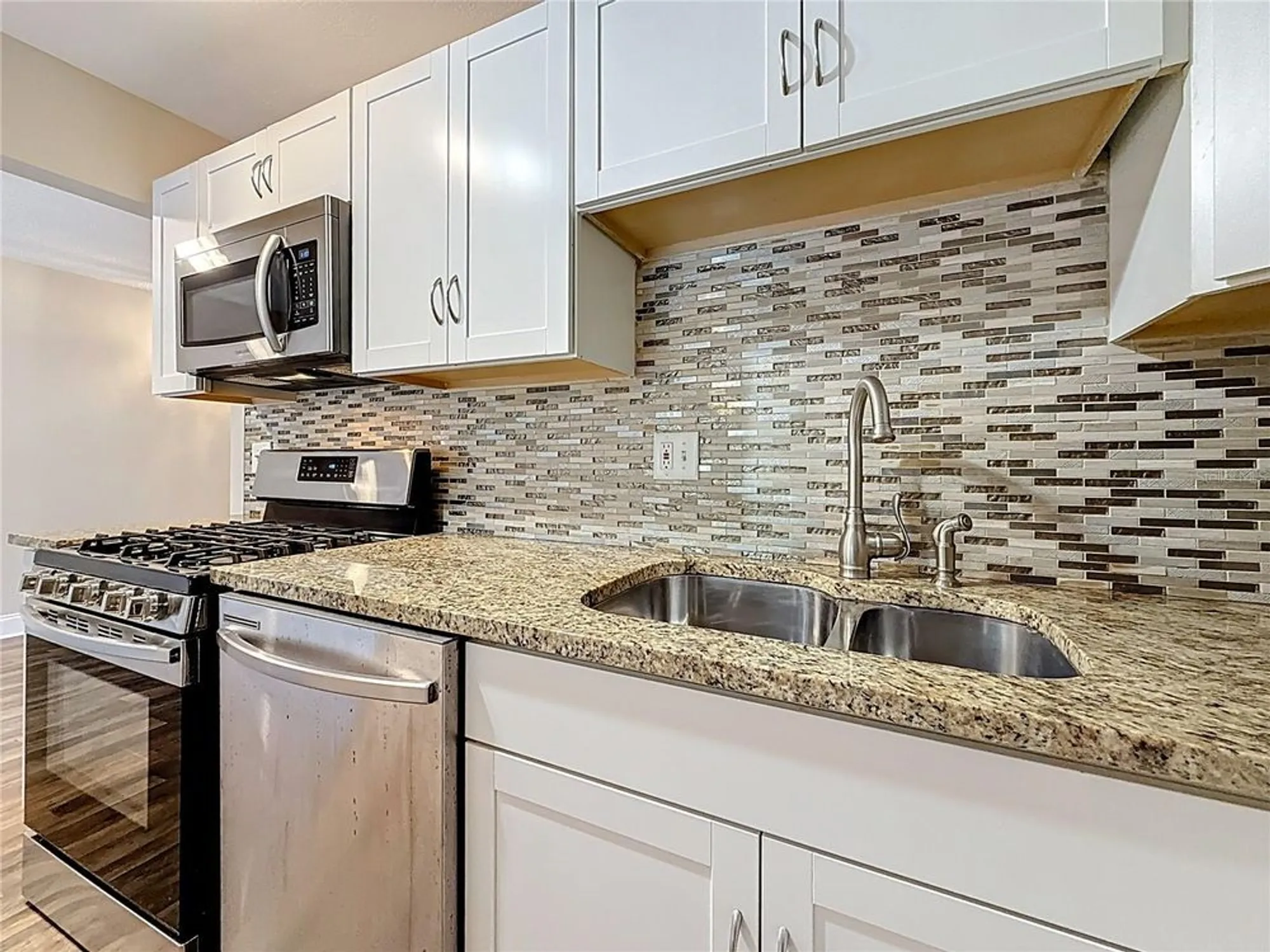 Property Slideshow image 8 of 49 | 5980 80th st n unit 408, Saint Petersburg, FL, 33709