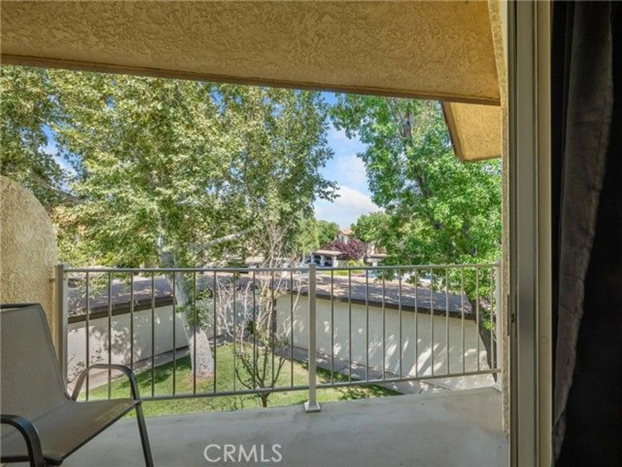 Property Slideshow image 17 of 19 | 19135 palo verde dr, Apple Valley, CA, 92308