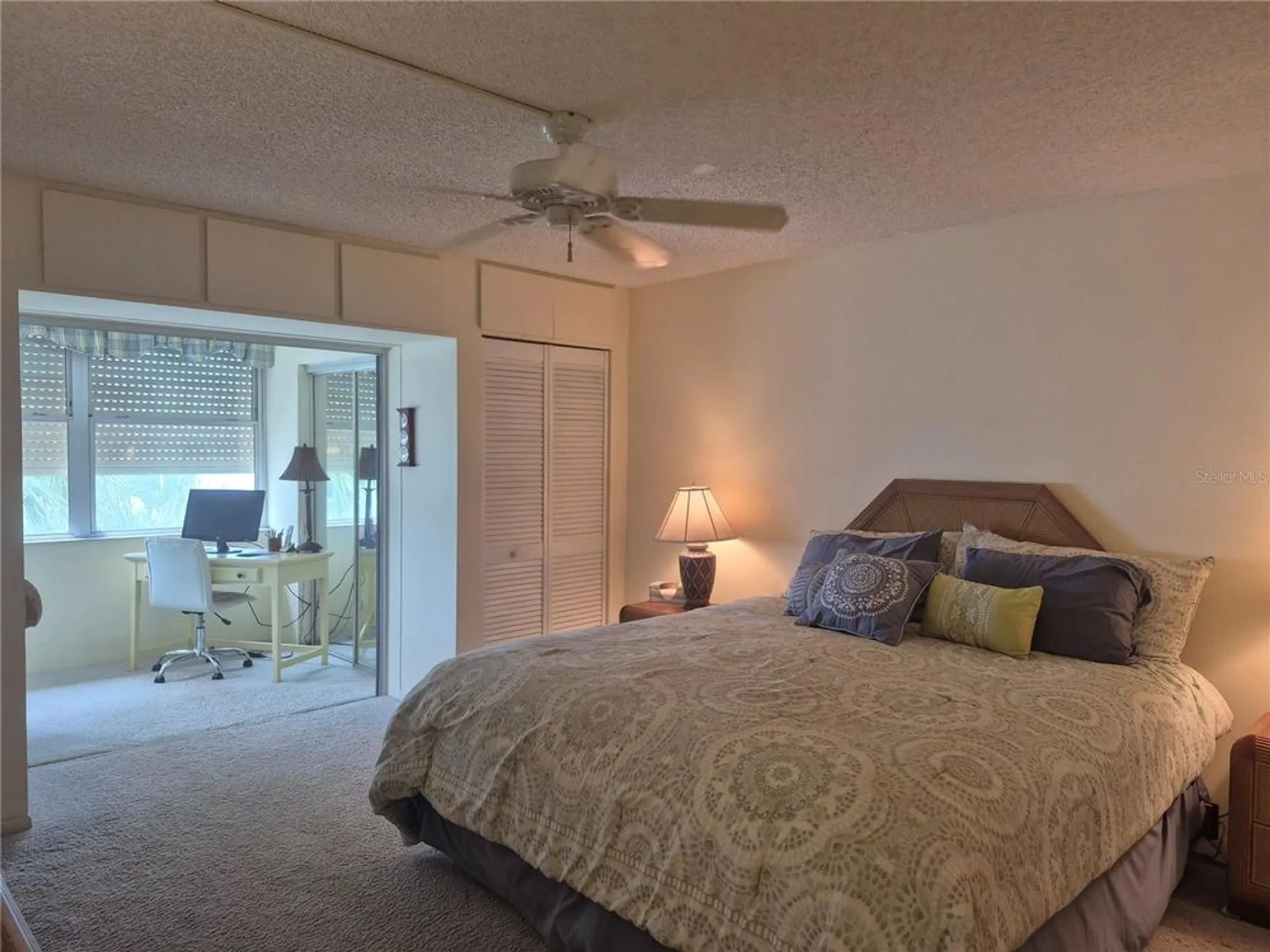 Property Slideshow image 12 of 30 | 4750 cove cir apt 303, St Petersburg, FL, 33708