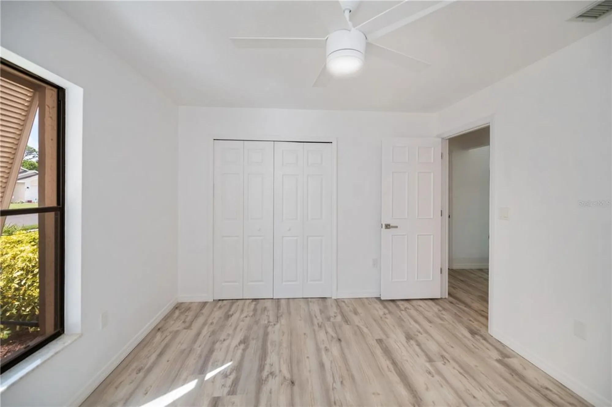 Property Slideshow image 30 of 58 | 425 cypress forest dr, Englewood, FL, 34223