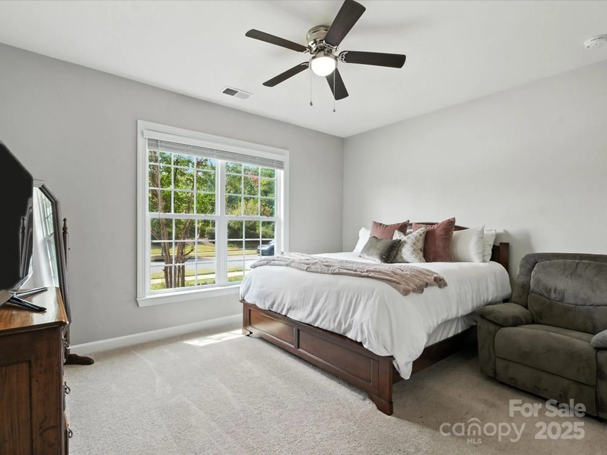 Property Slideshow image 17 of 45 | 2095 acadia falls ln, Lancaster, SC, 29720