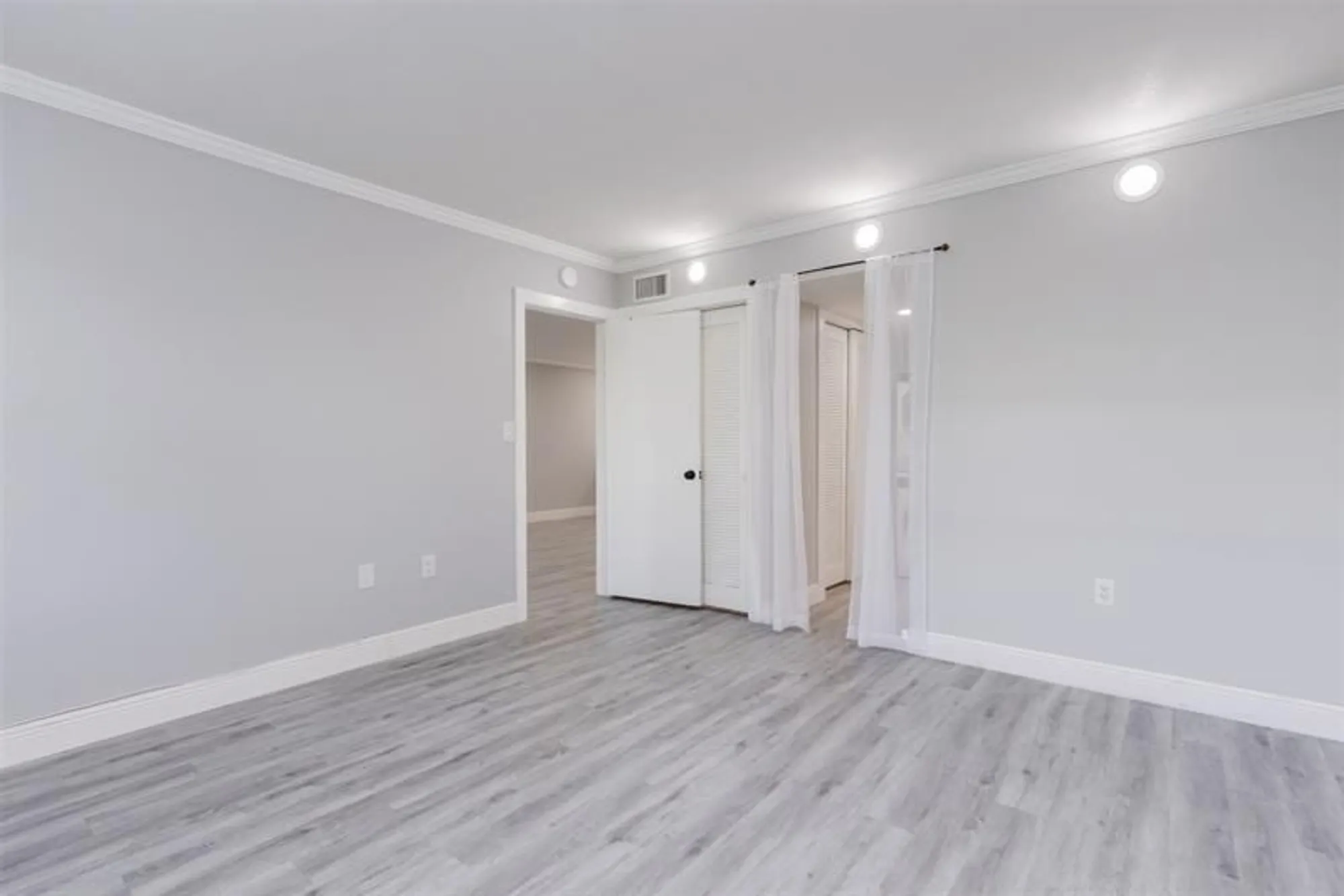 Property Slideshow image 23 of 43 | 9856 marina blvd 1314, Boca Raton, FL, 33428