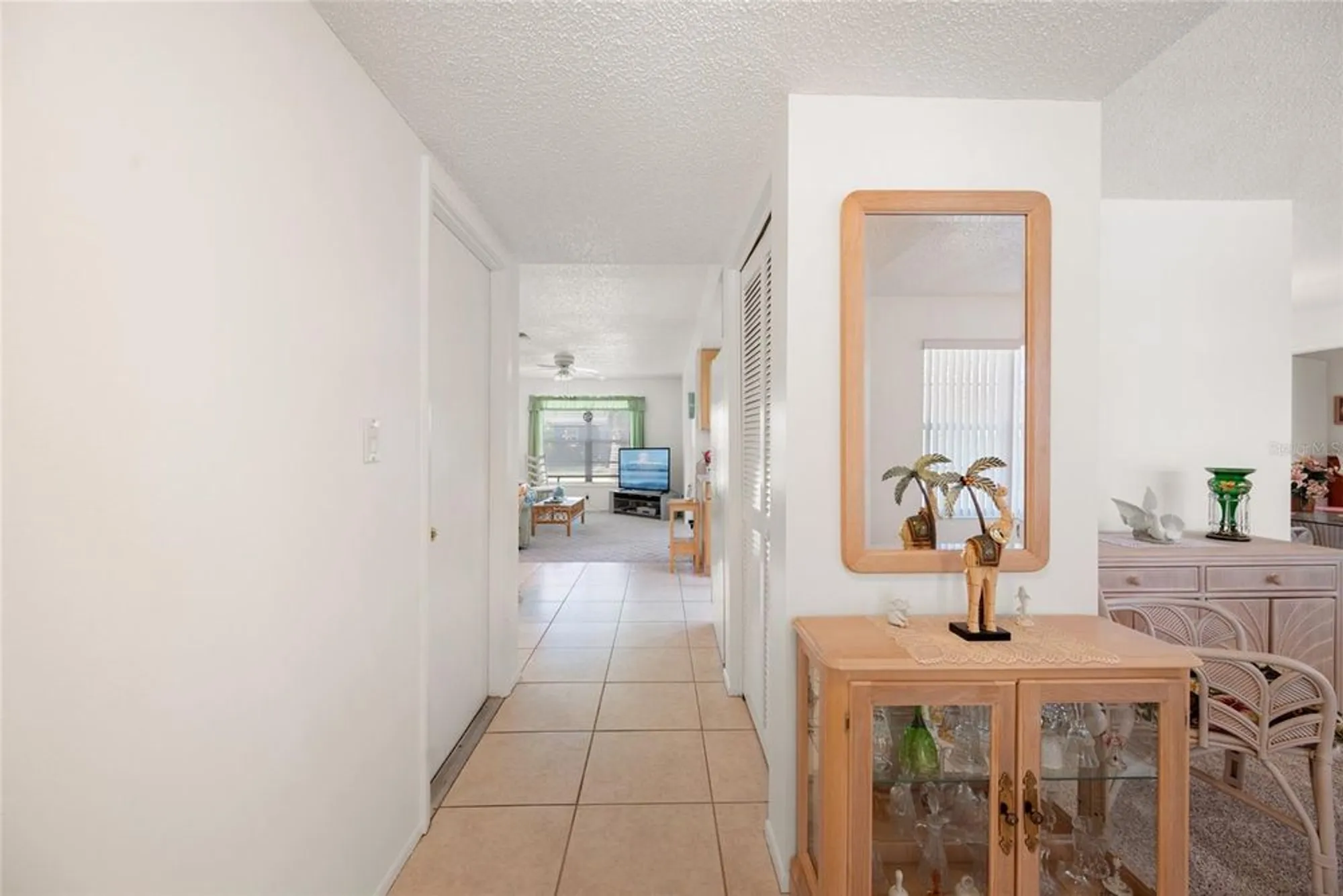 Property Slideshow image 9 of 34 | 1730 dugall ct, Palm Harbor, FL, 34684