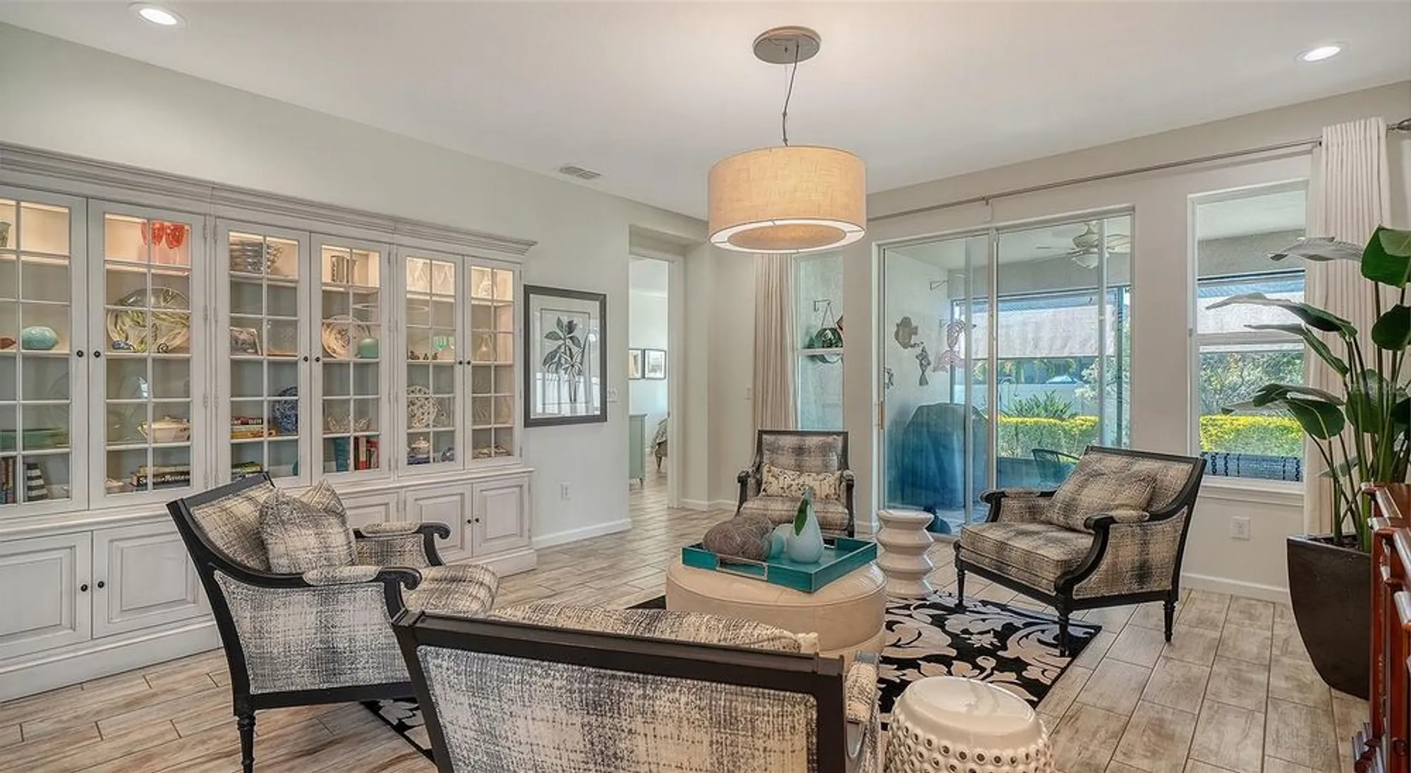 Property Slideshow image 12 of 51 | 11211 spring gate trl, Lakewood Ranch, FL, 34211