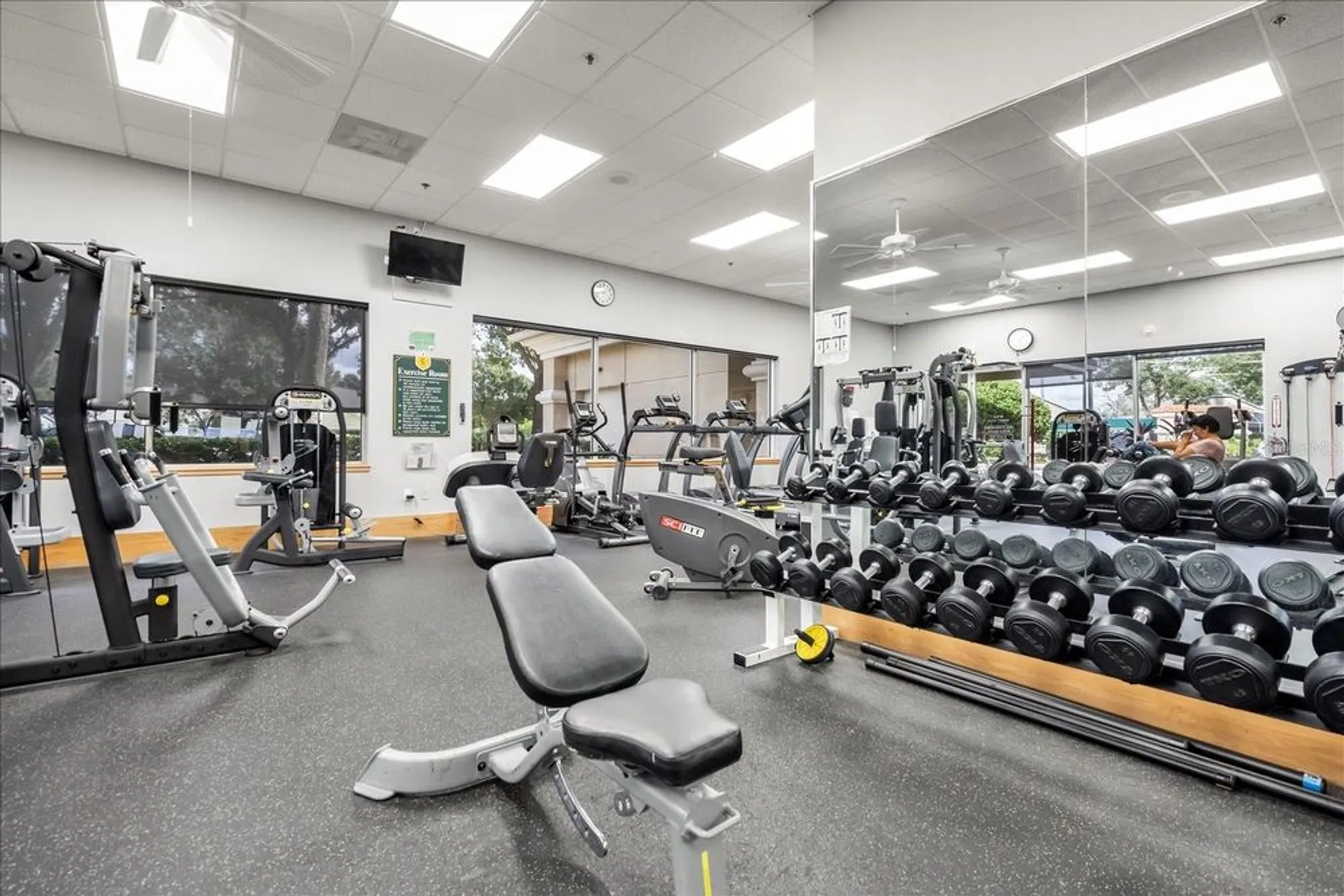 Property Slideshow image 38 of 52 | 2112 saint ives ct, Clermont, FL, 34711