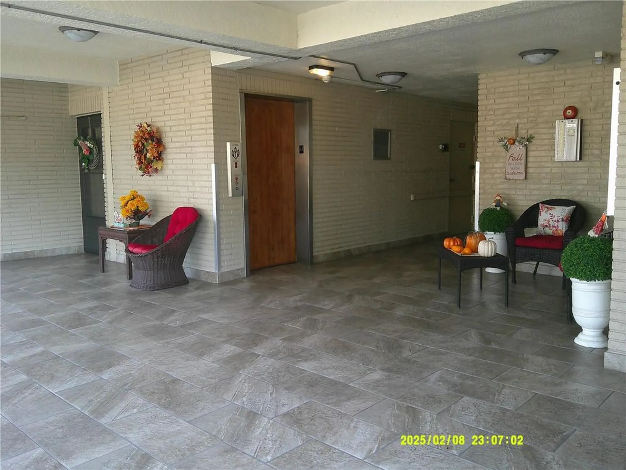 Property Slideshow image 30 of 40 | 6070 80th st n unit 215, St Petersburg, FL, 33709