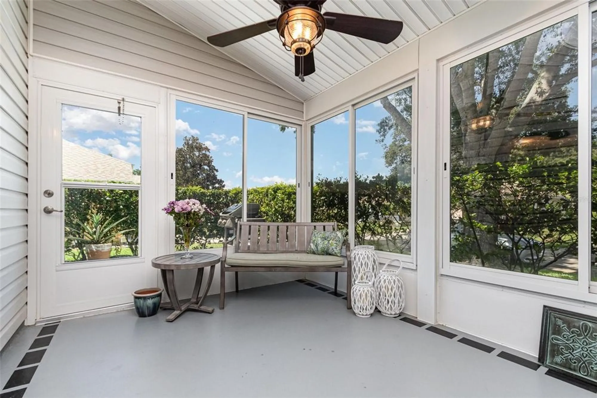 Property Slideshow image 24 of 29 | 4525 eaglewood dr, Leesburg, FL, 34748