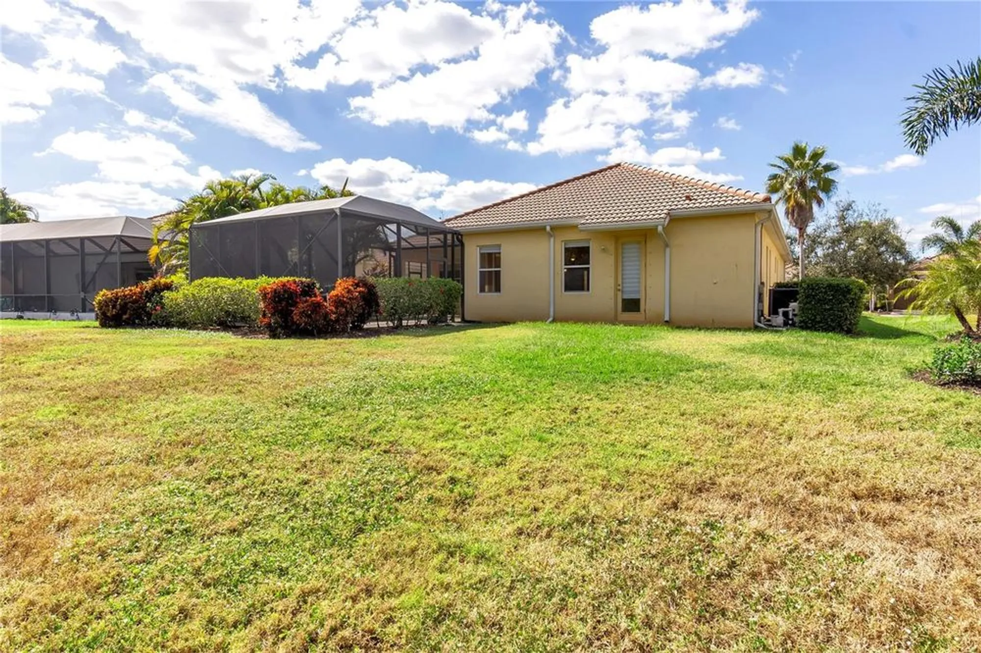 Property Slideshow image 5 of 34 | 503 grand preserve cv, Bradenton, FL, 34212