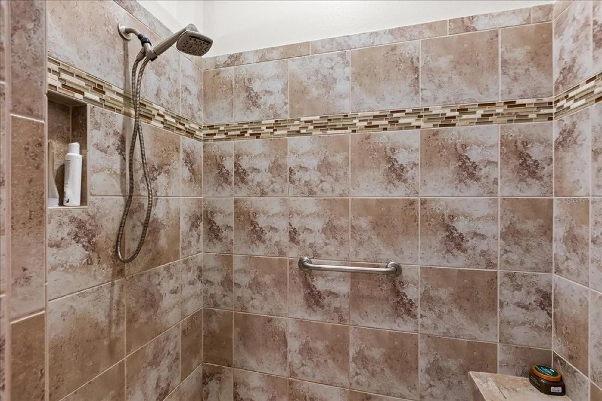 Property Slideshow image 25 of 38 | 10069 lake miona way, Oxford, FL, 34484