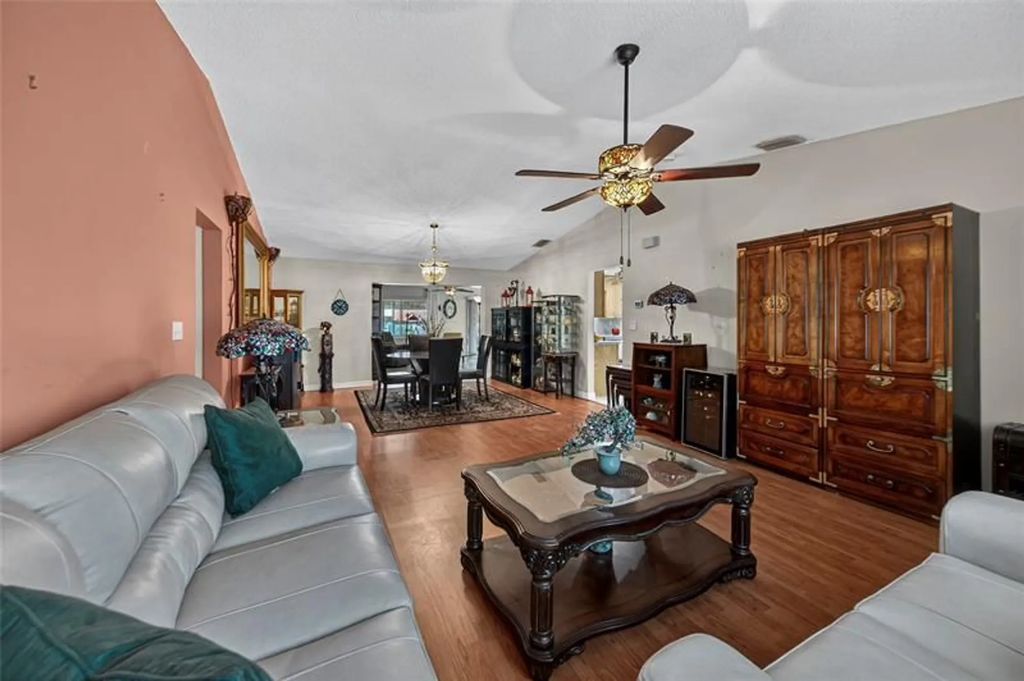 Property Slideshow image 5 of 50 | 9812 nw 75th ct, Tamarac, FL, 33321