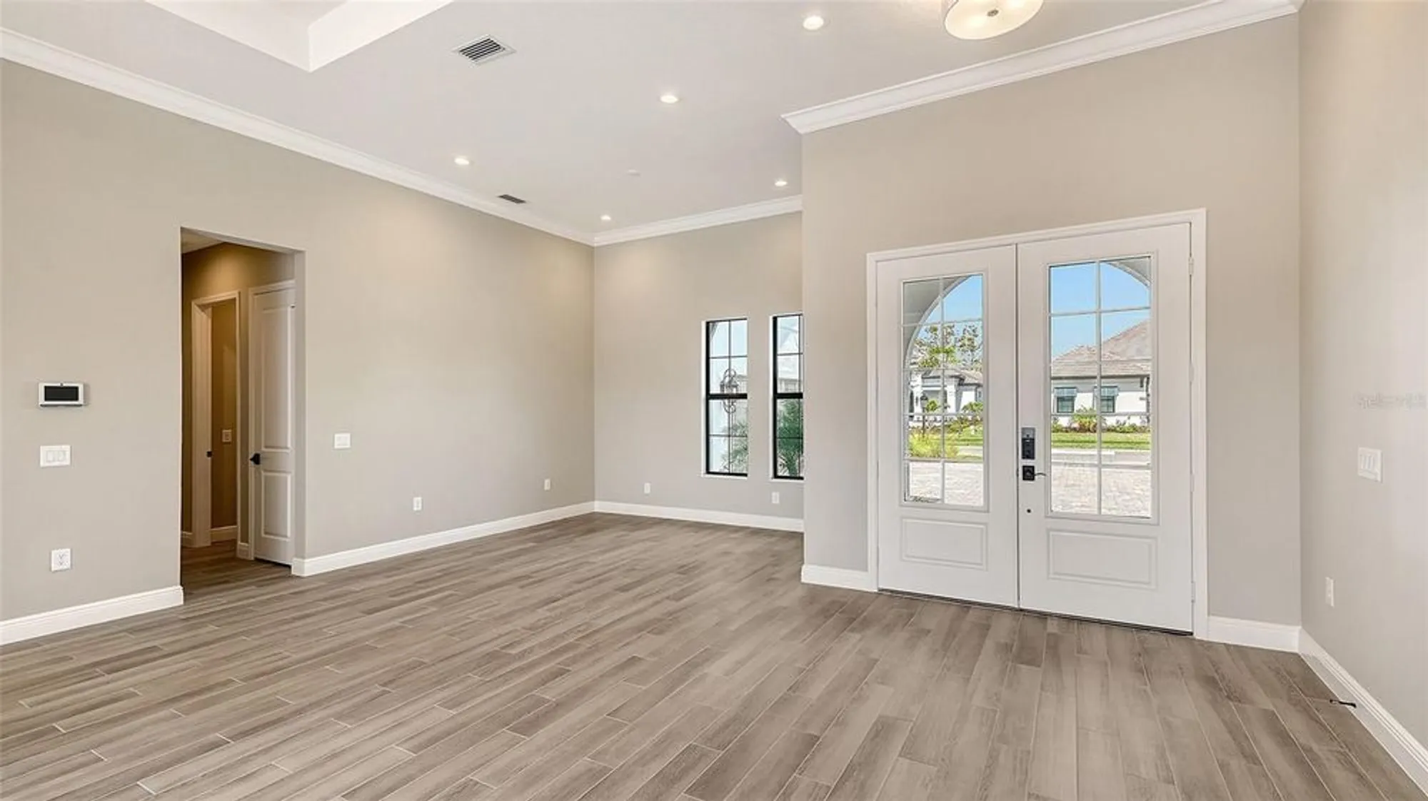 Property Slideshow image 11 of 42 | 10629 nicklaus ct, Englewood, FL, 34223