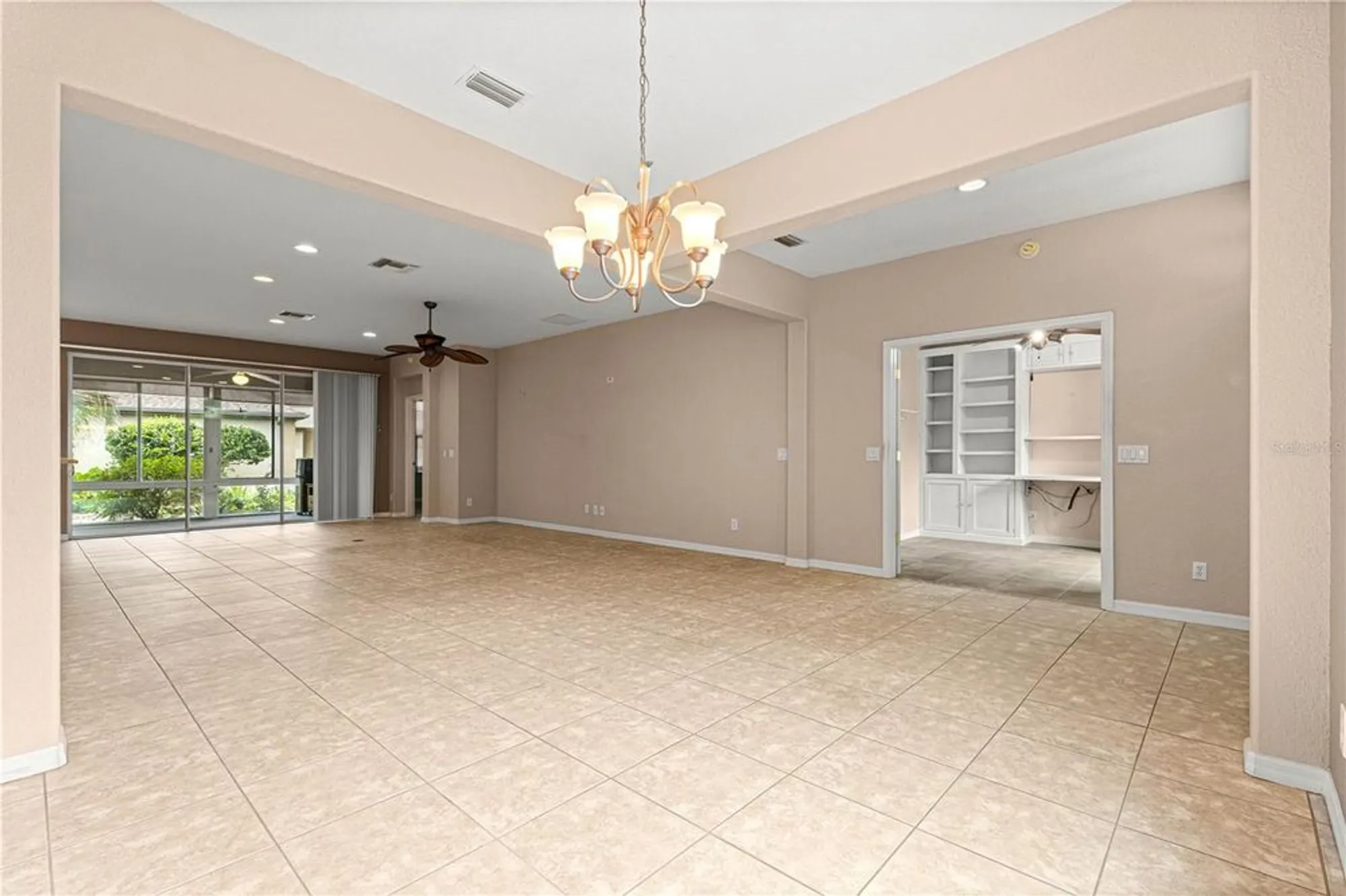 Property Slideshow image 7 of 72 | 8961 se 130th loop, Summerfield, FL, 34491